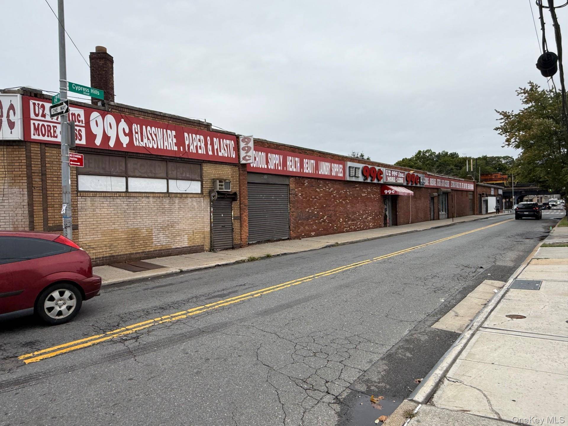 Glendale, NY 11385,7120 Cypress Hills ST