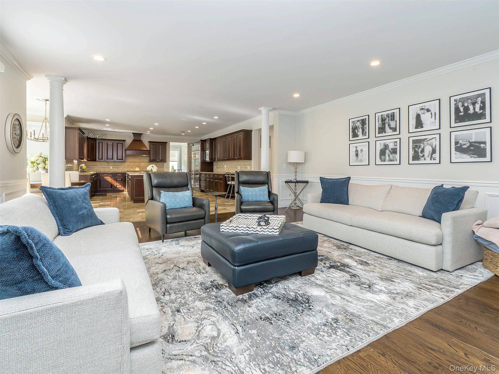 Glen Head, NY 11545,1 Coolidge AVE