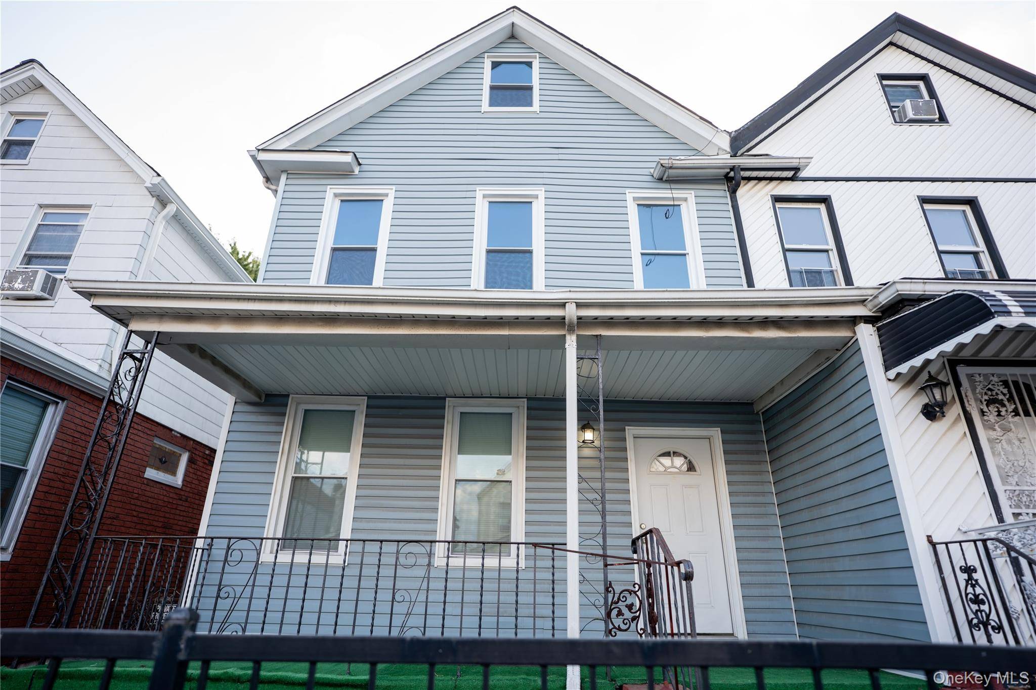 Richmond Hill, NY 11419,10532 130th ST