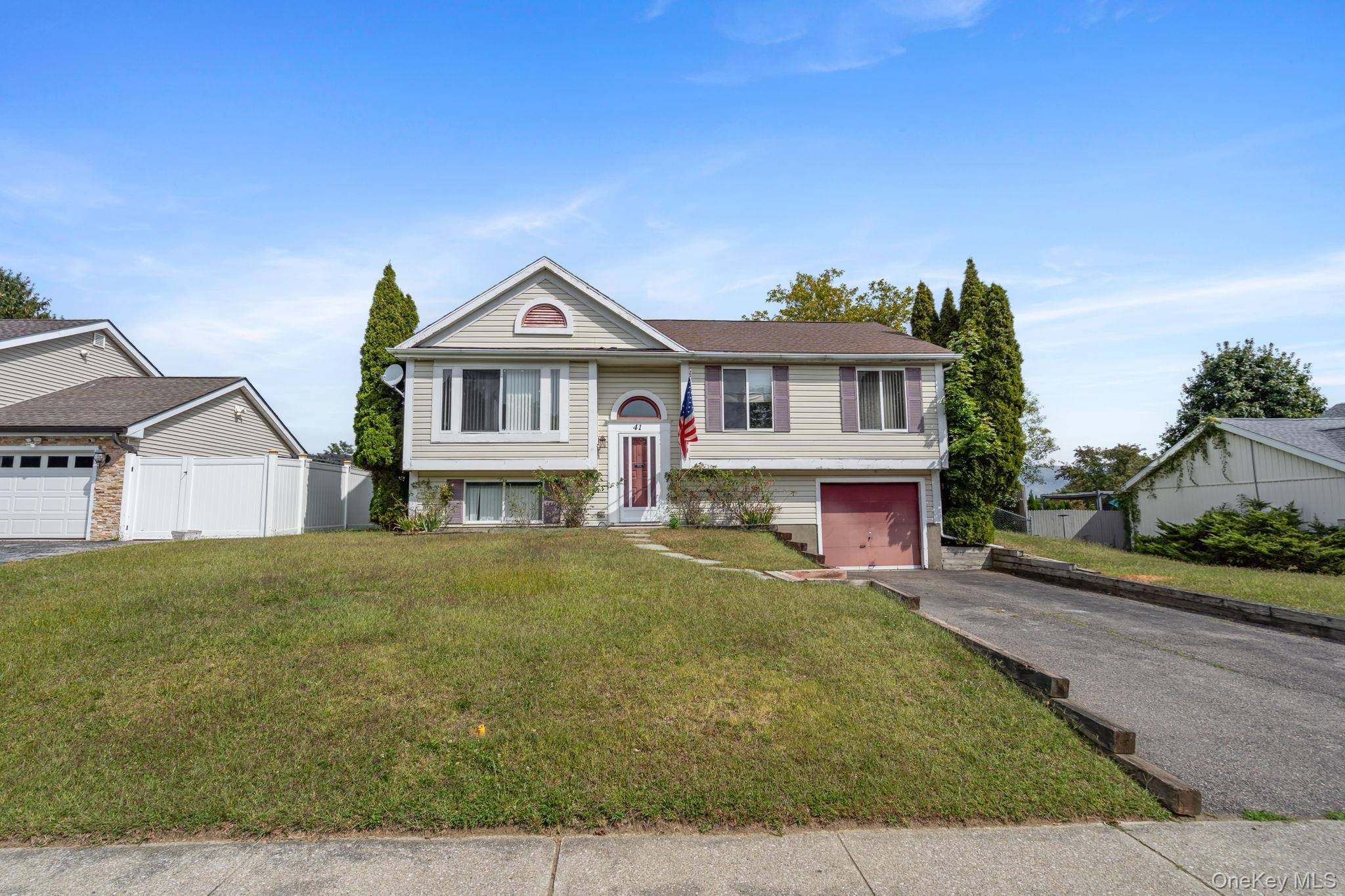 Beacon, NY 12508,41 Iris CIR