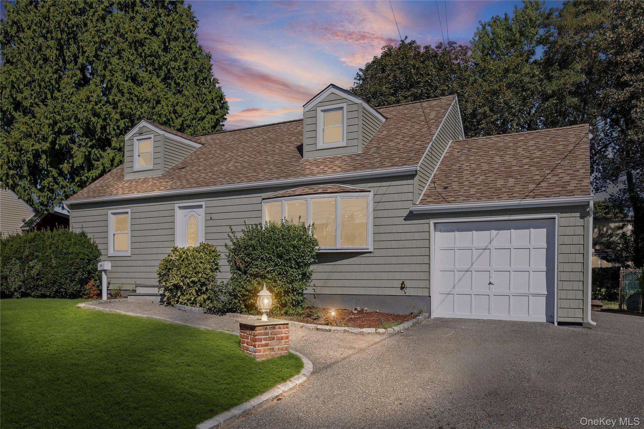 Farmingdale, NY 11735,133 Fallwood Pkwy