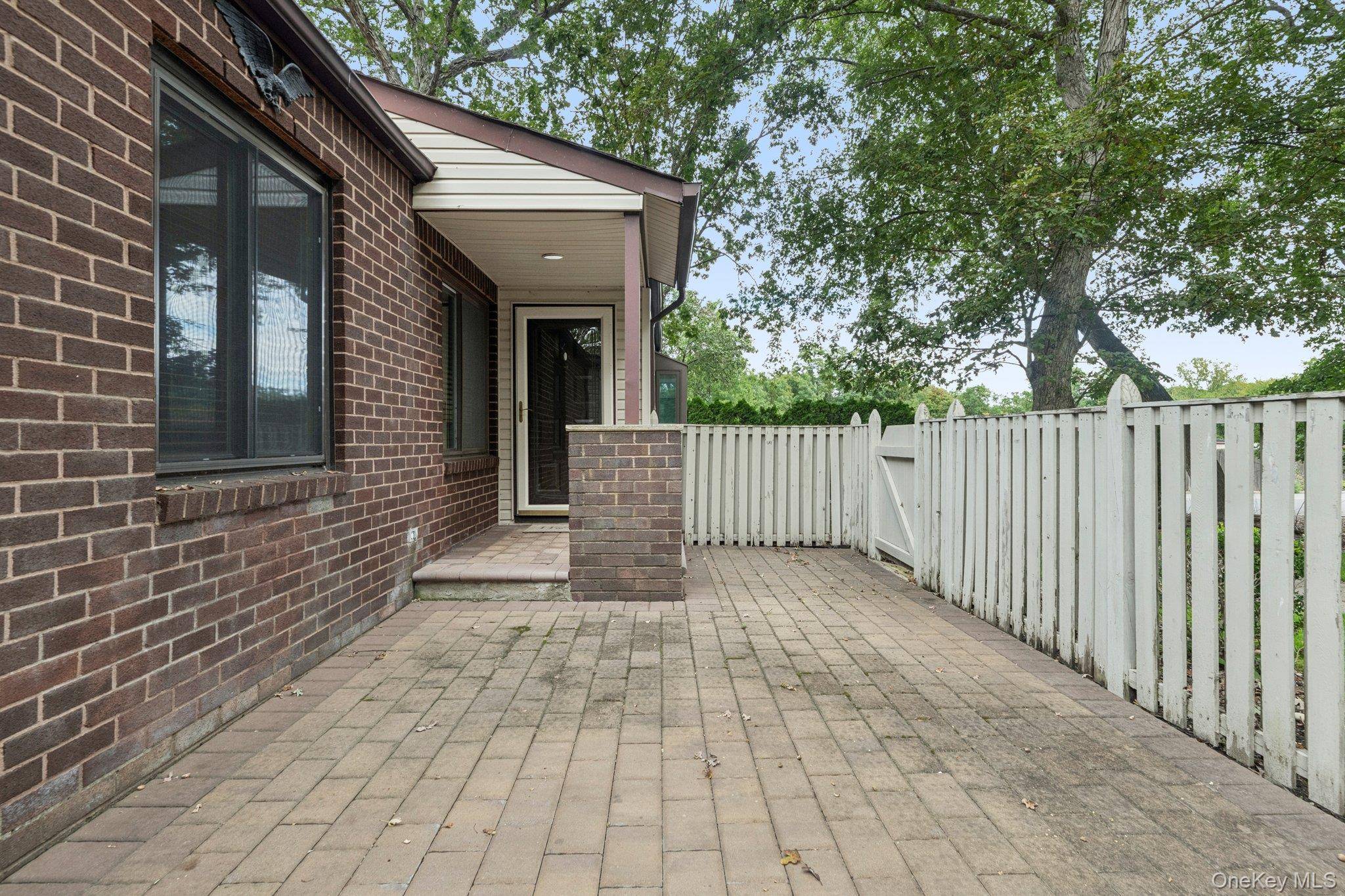 Coram, NY 11727,58 Birchwood RD