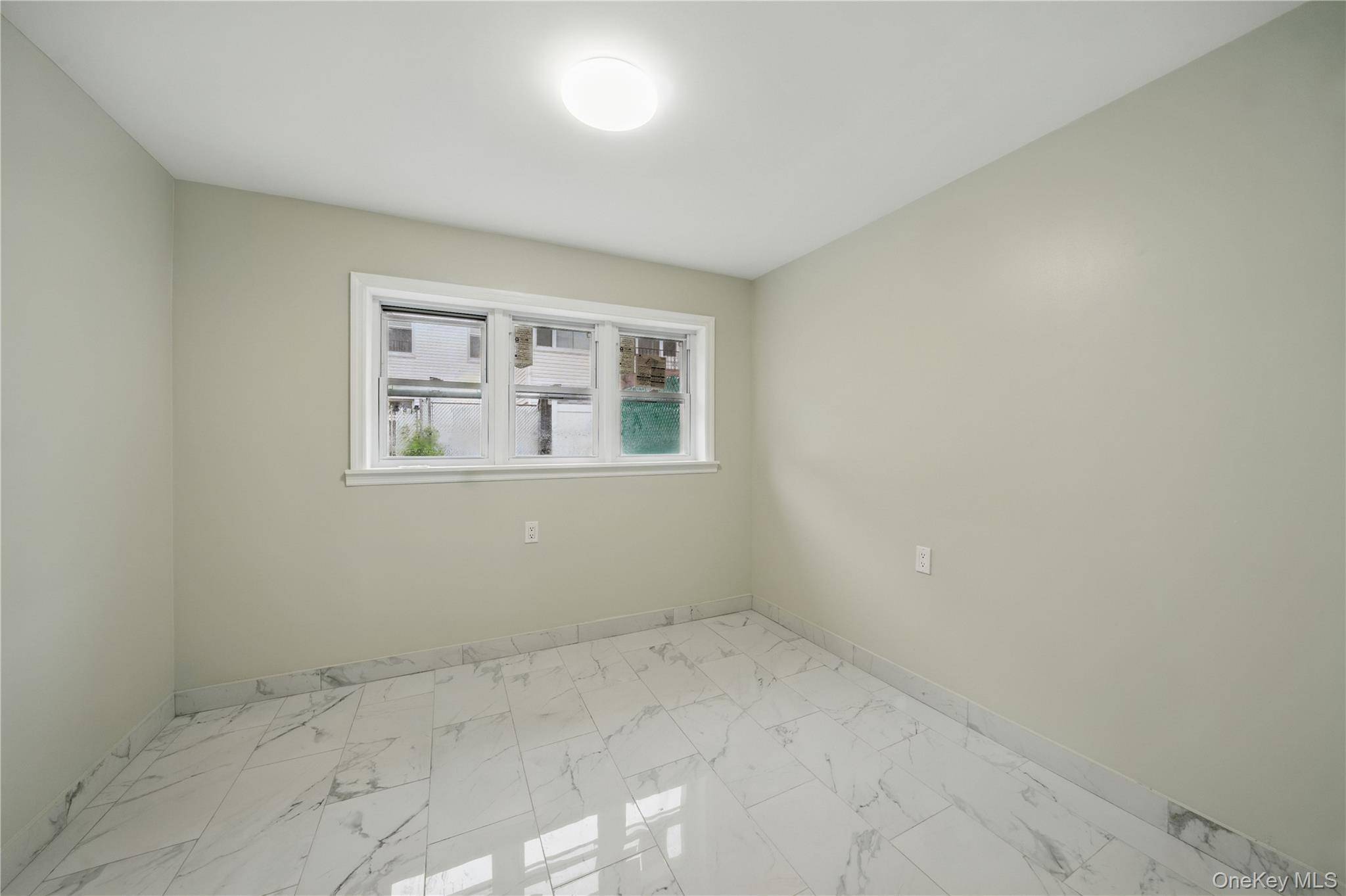 Bronx, NY 10465,234 Quincy AVE