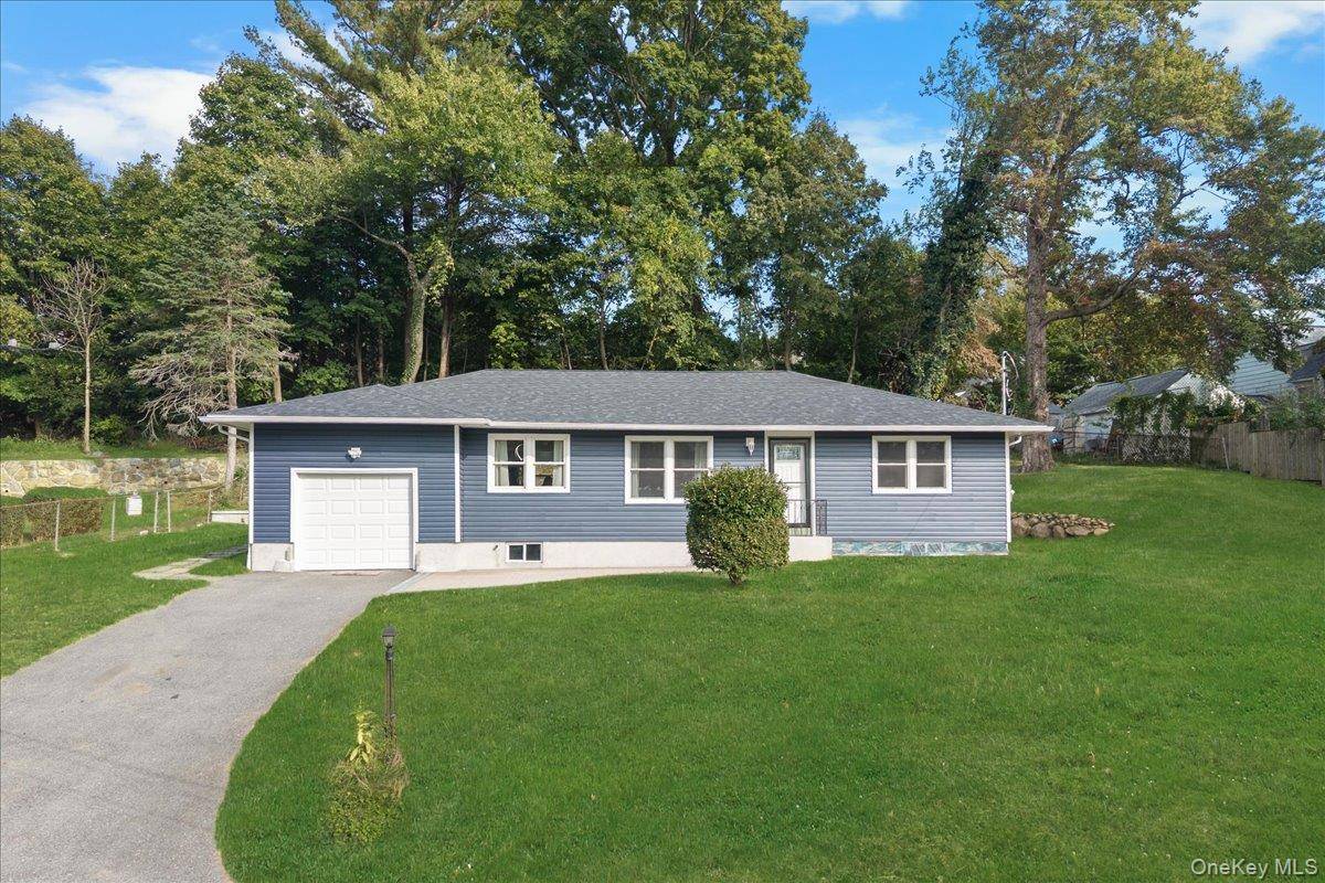 Peekskill, NY 10566,1 Crescent CT