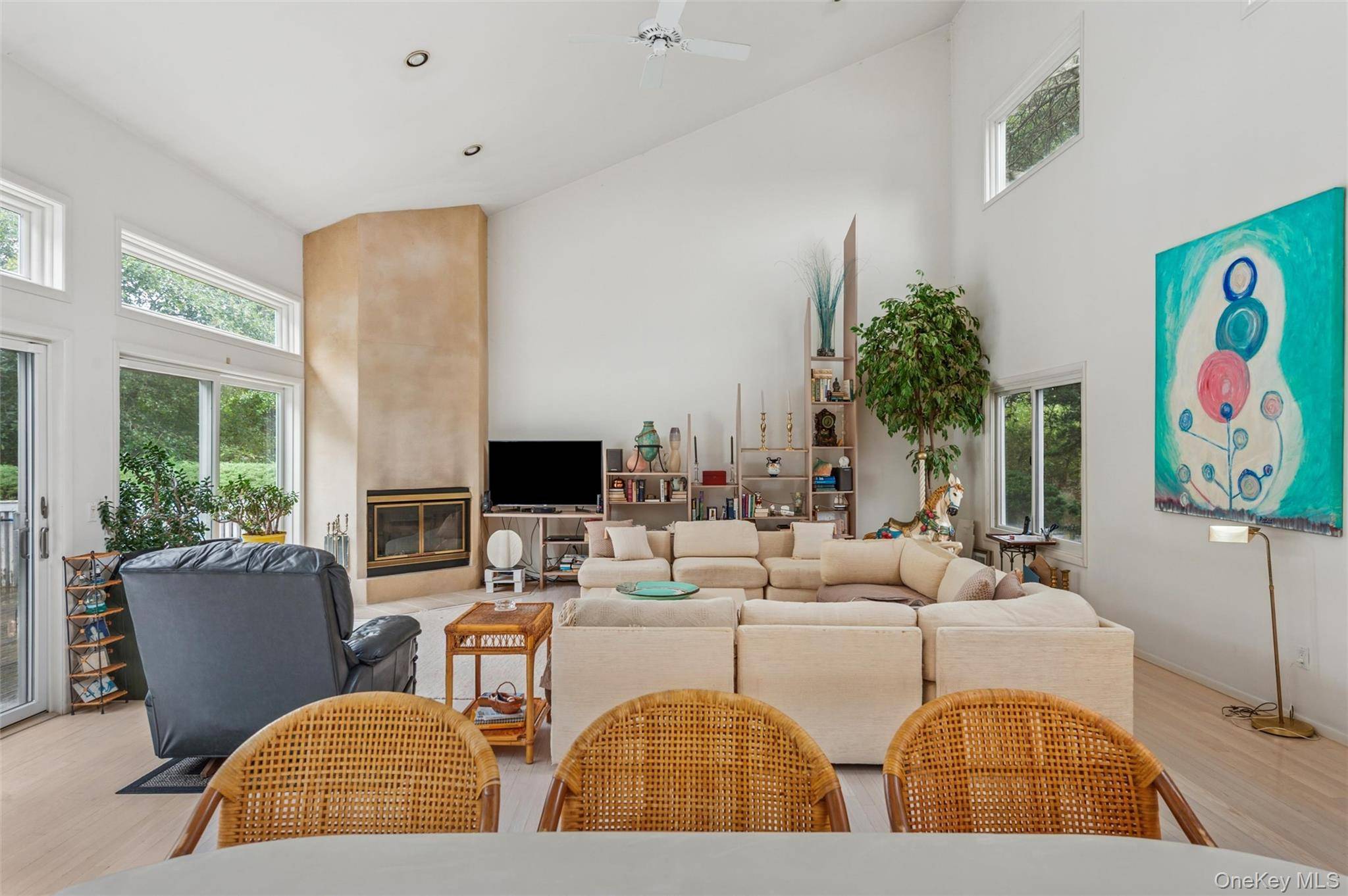 East Quogue, NY 11942,41 Sunset AVE