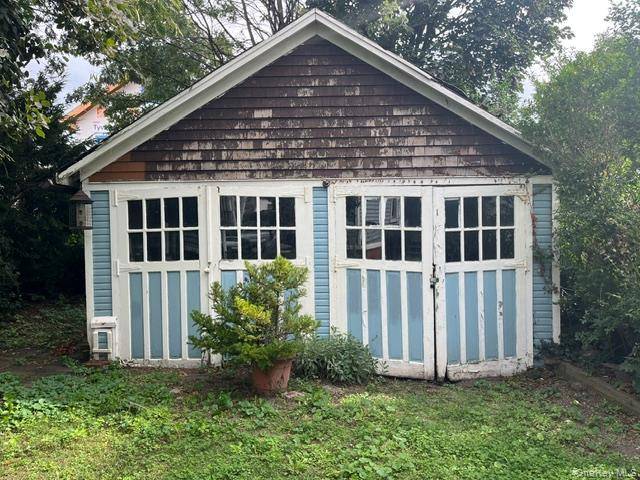 Flushing, NY 11355,149-18 Cherry AVE