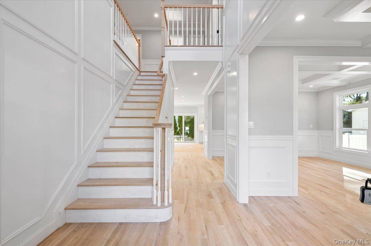 Merrick, NY 11566,2282 Sycamore PL