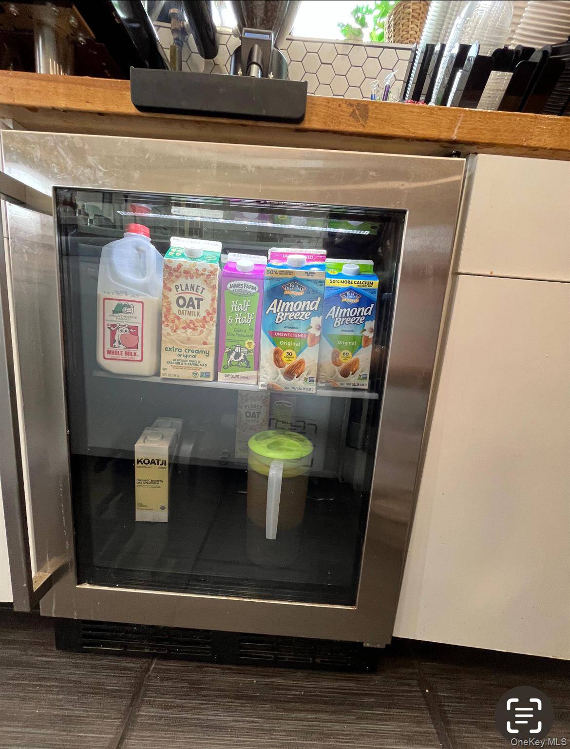 Astoria, NY 11102,29-15 Astoria BLVD