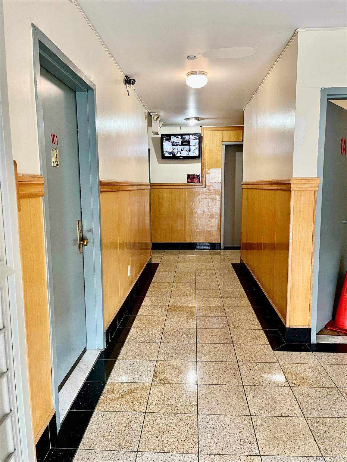 Fresh Meadows, NY 11365,7177 159th ST #3D