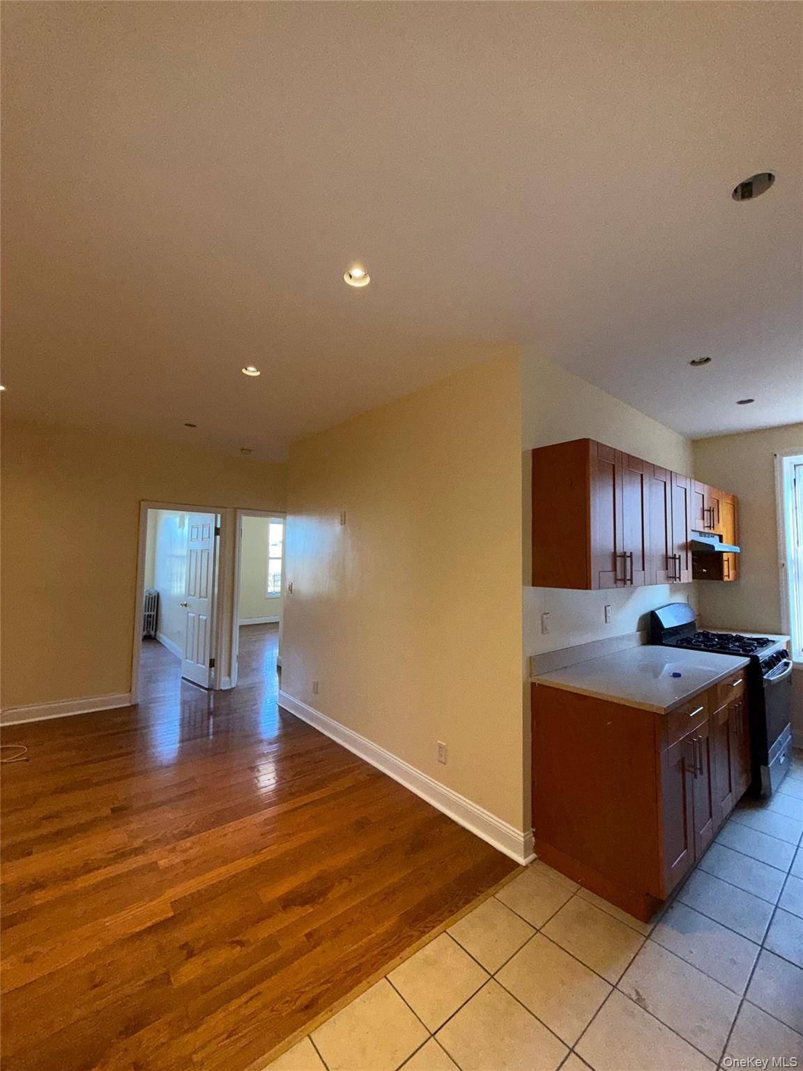 Brooklyn, NY 11203,132 E 52nd #3