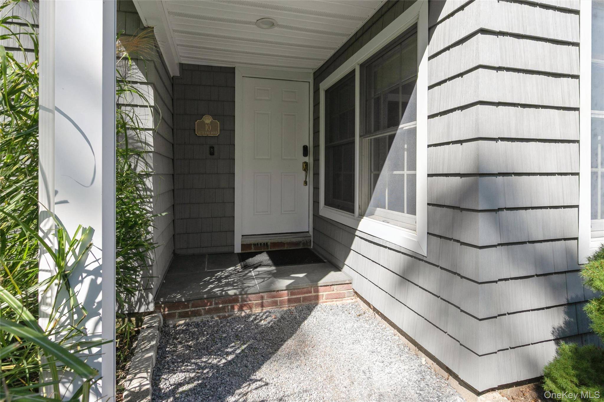 East Hampton, NY 11937,10 Rutland RD