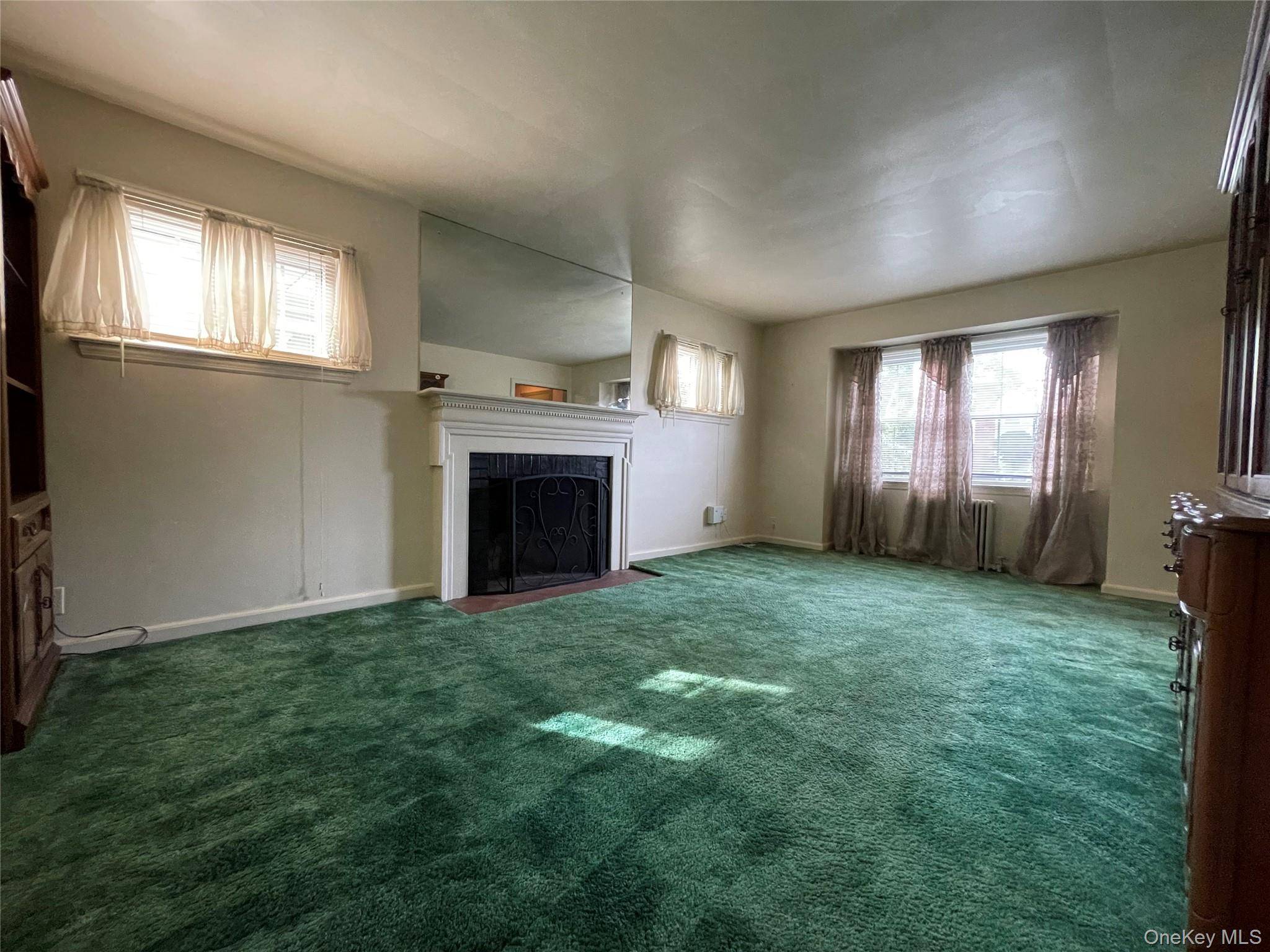 Baldwin, NY 11510,712 De Mott Ave AVE