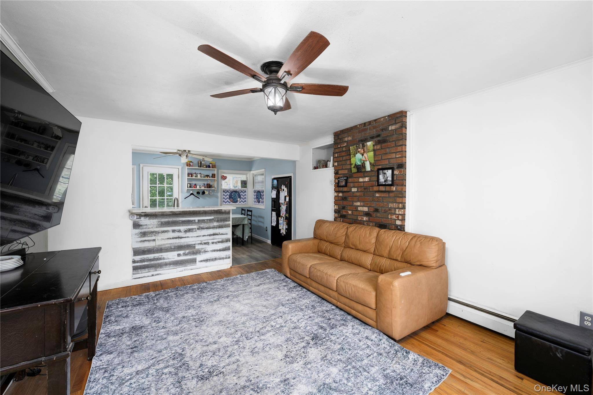 Poughkeepsie, NY 12601,1 Essex RD