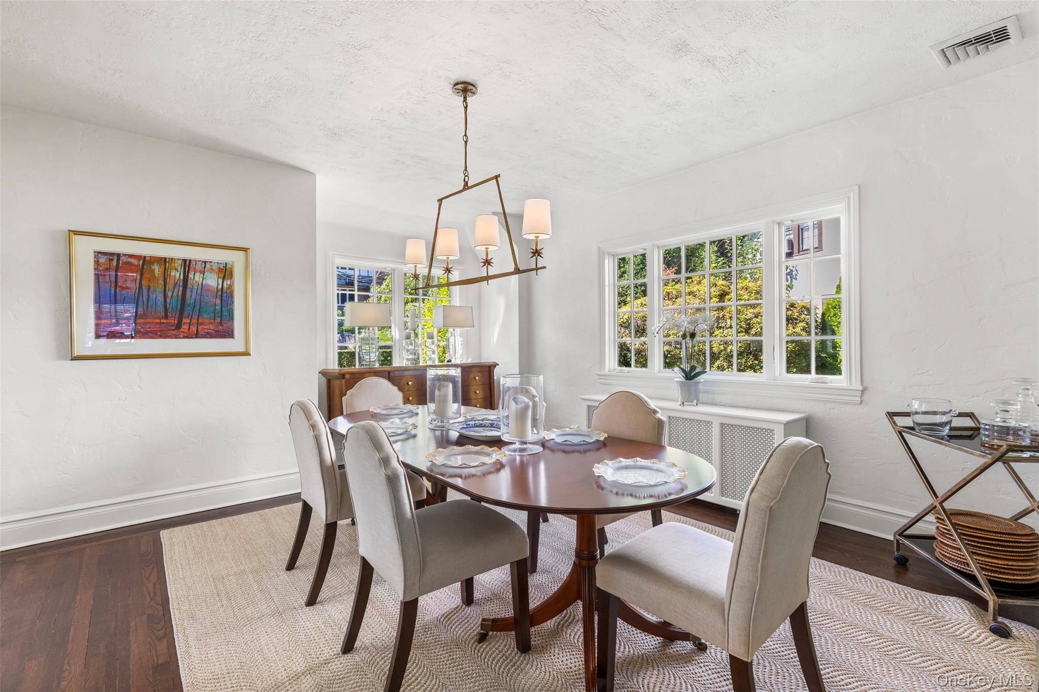 Bronxville, NY 10708,212 Pondfield RD