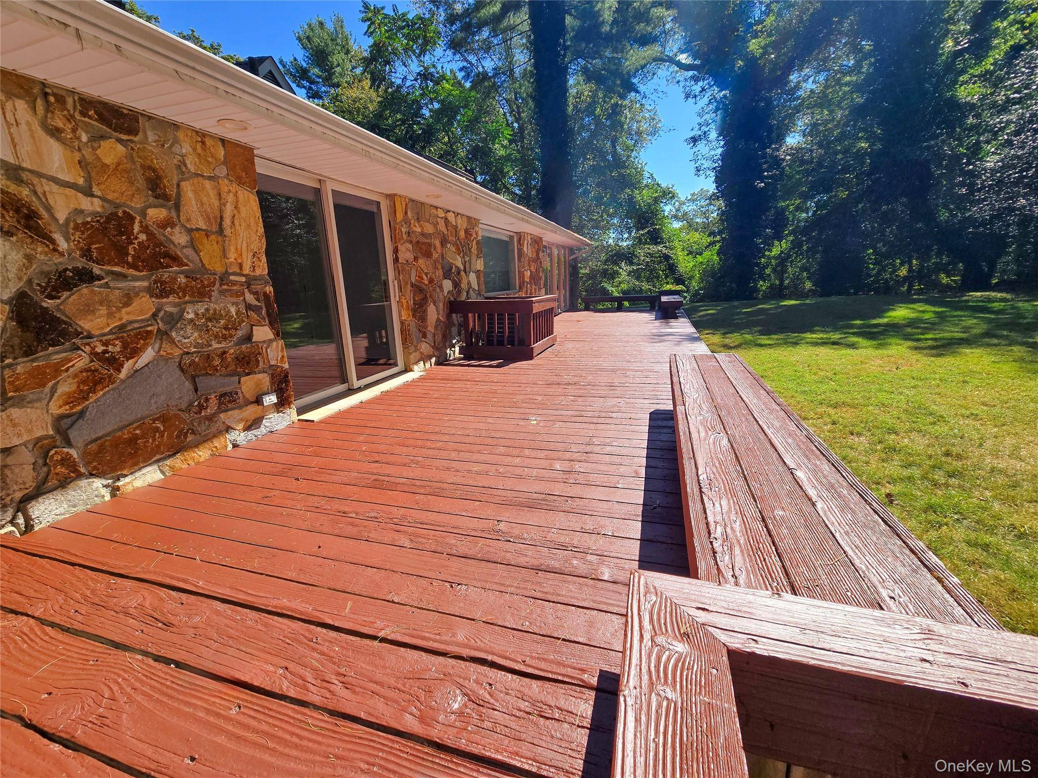 Old Westbury, NY 11568,32 Valley RD