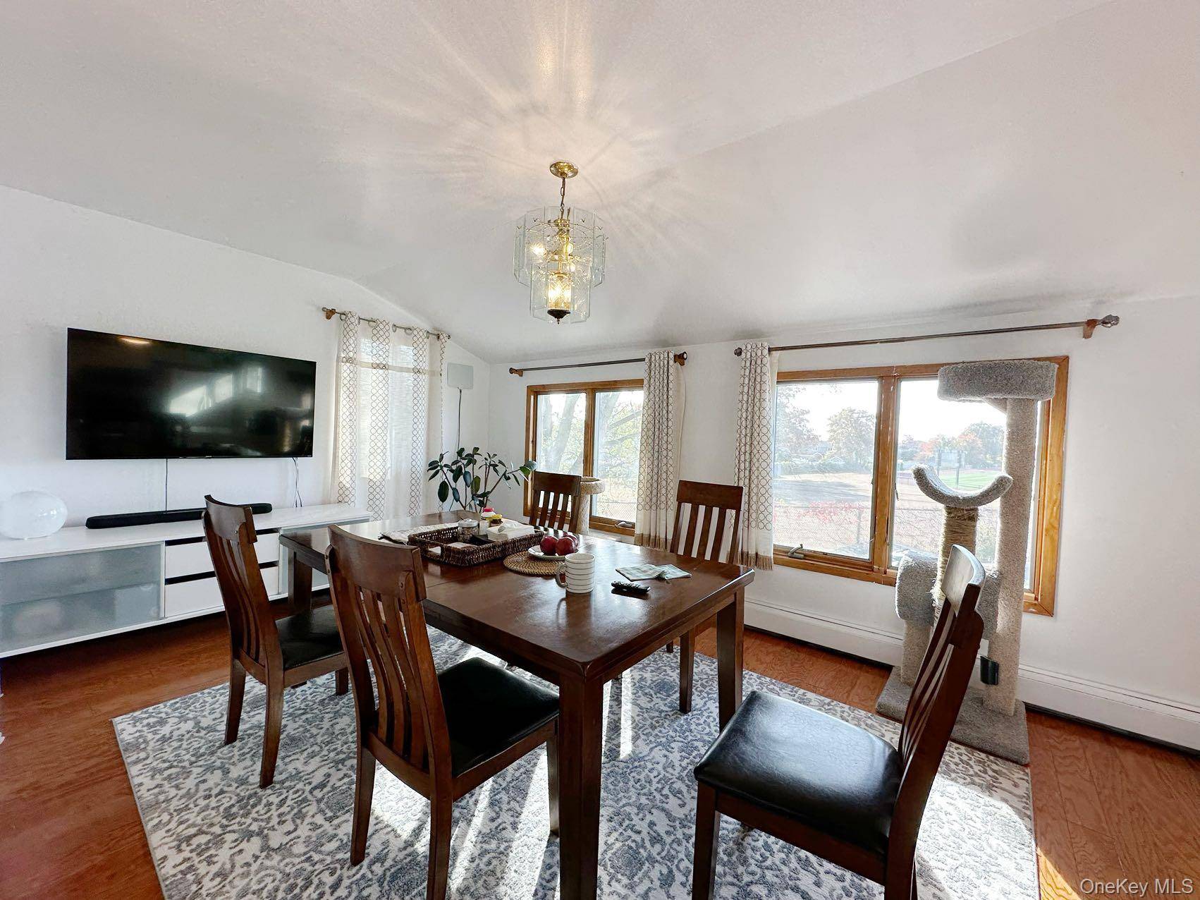 Massapequa, NY 11762,200 Saint Regis DR