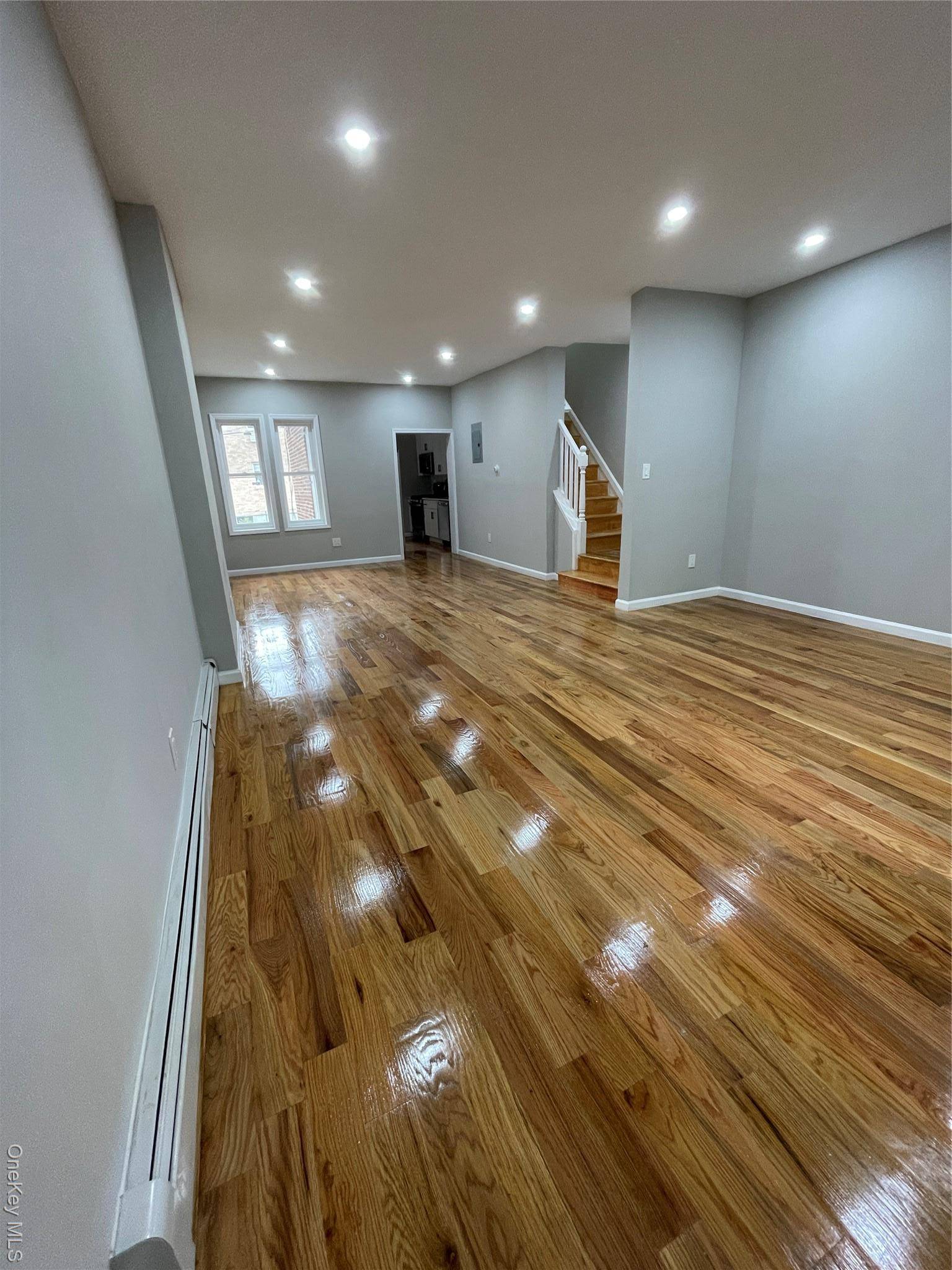 South Ozone Park, NY 11420,12805 116th AVE