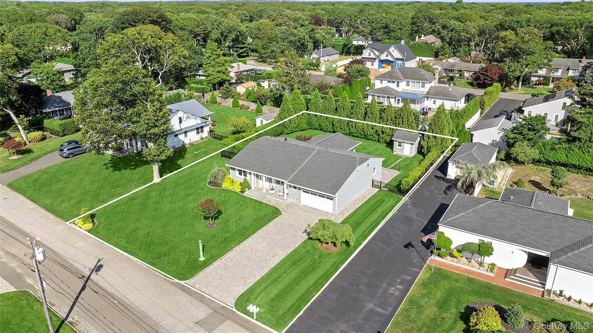 East Quogue, NY 11942,5 Canvasback LN