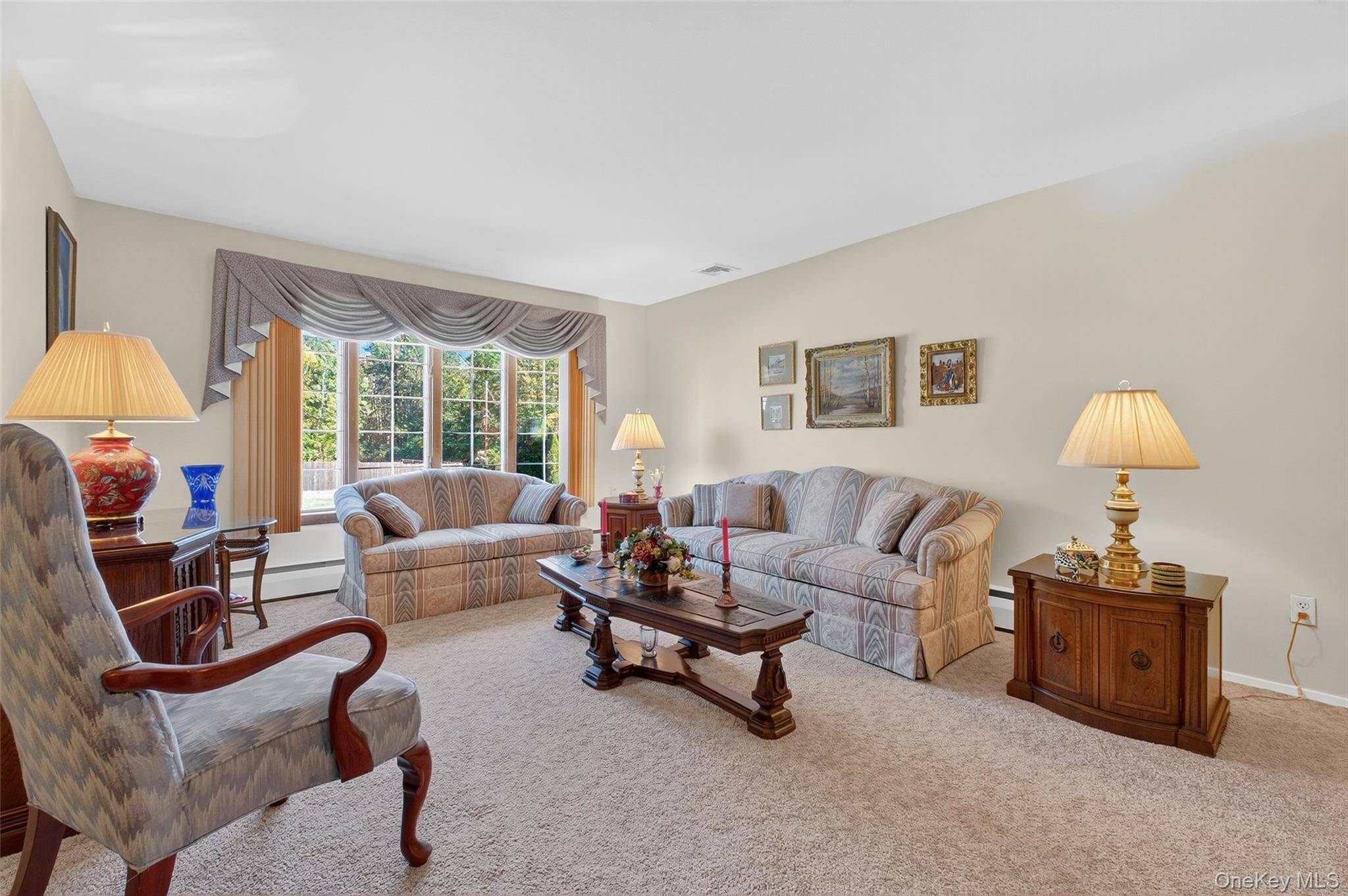 Hyde Park, NY 12538,30 Morris DR