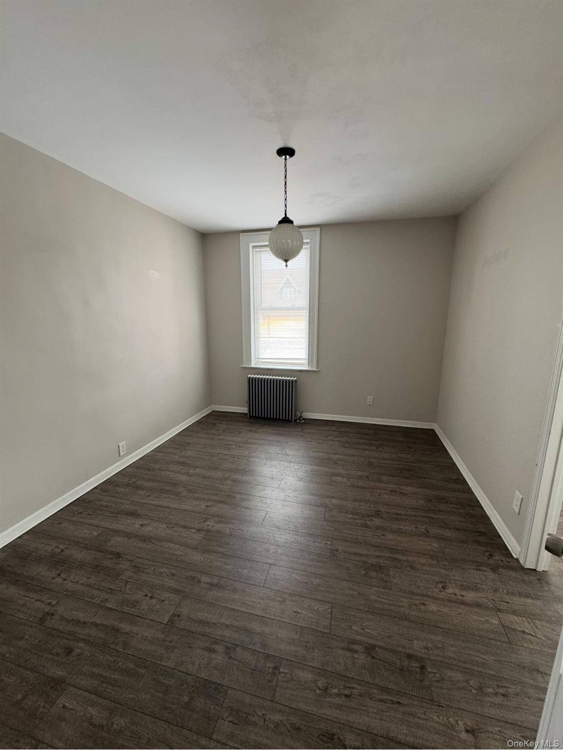 Glendale, NY 11385,8021 Myrtle AVE