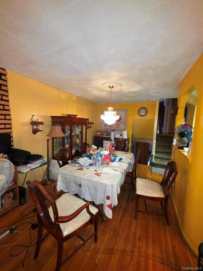 Brooklyn, NY 11236,9505 Schenck ST