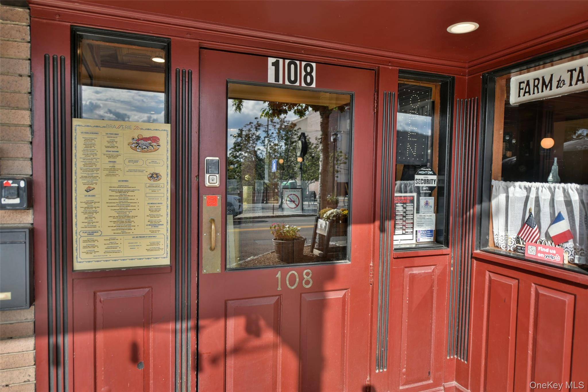 Nyack, NY 10960,108 Main ST