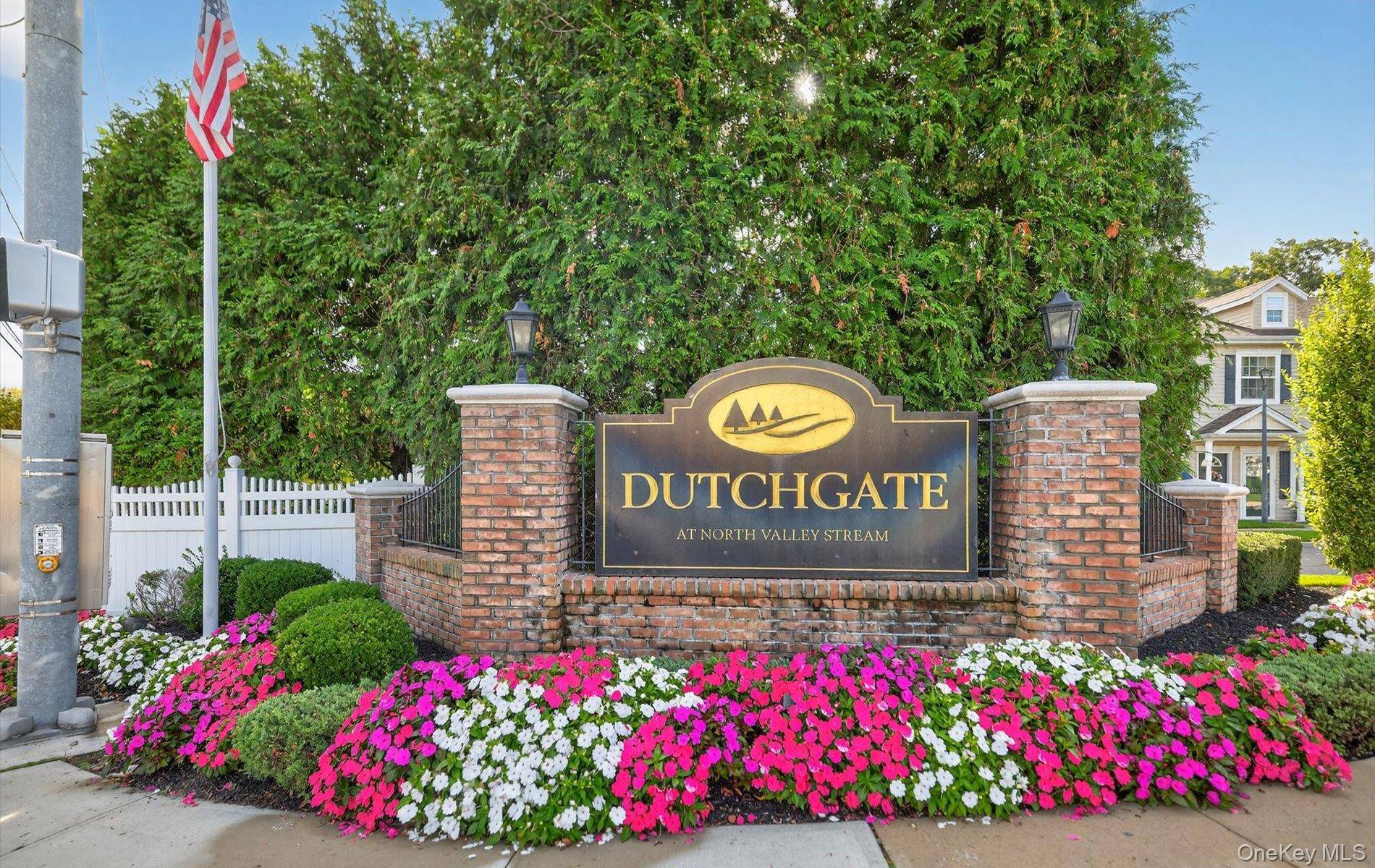 Valley Stream, NY 11580,113 Willow LN