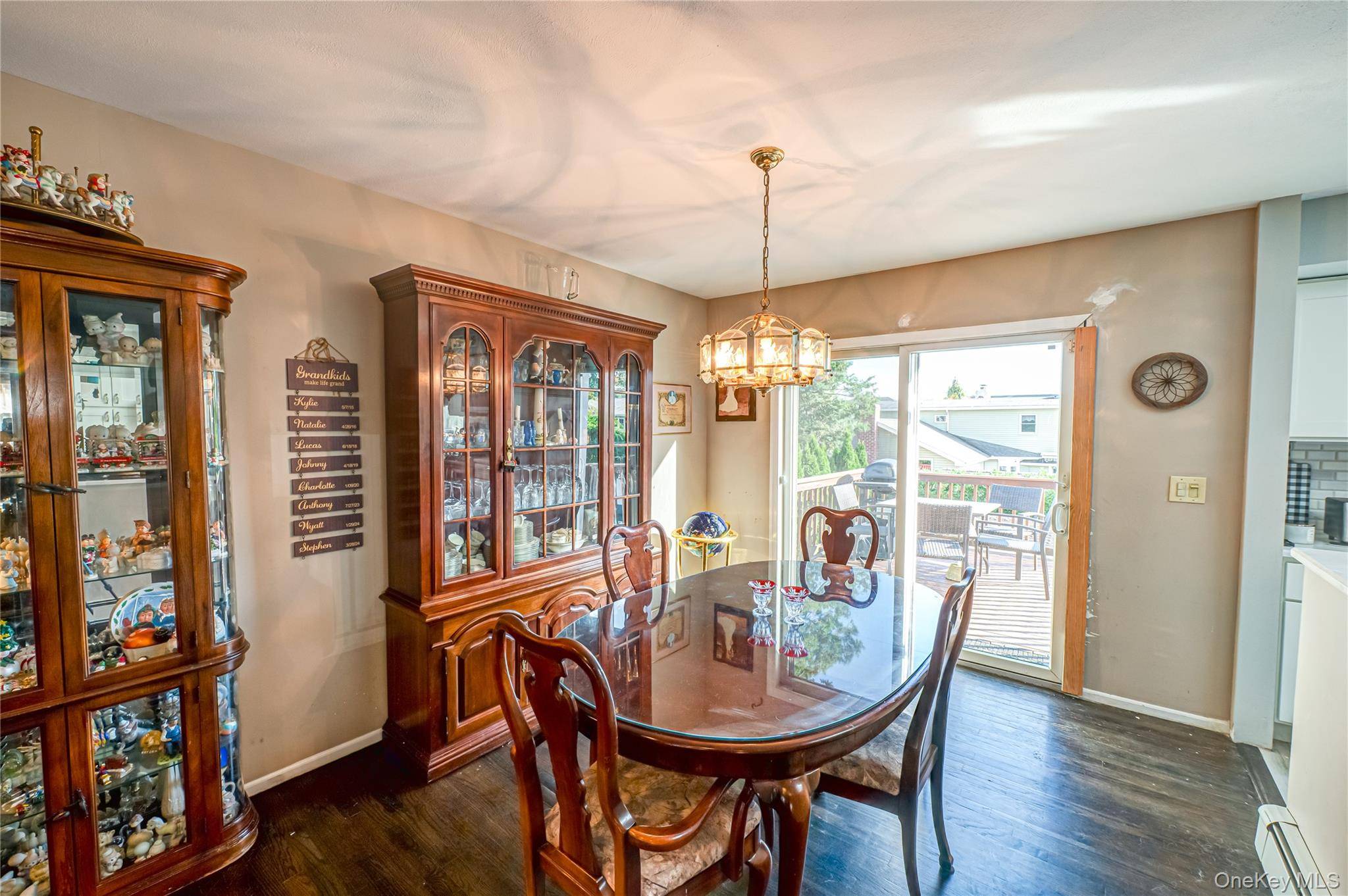 Massapequa Park, NY 11762,110 Kinsella AVE