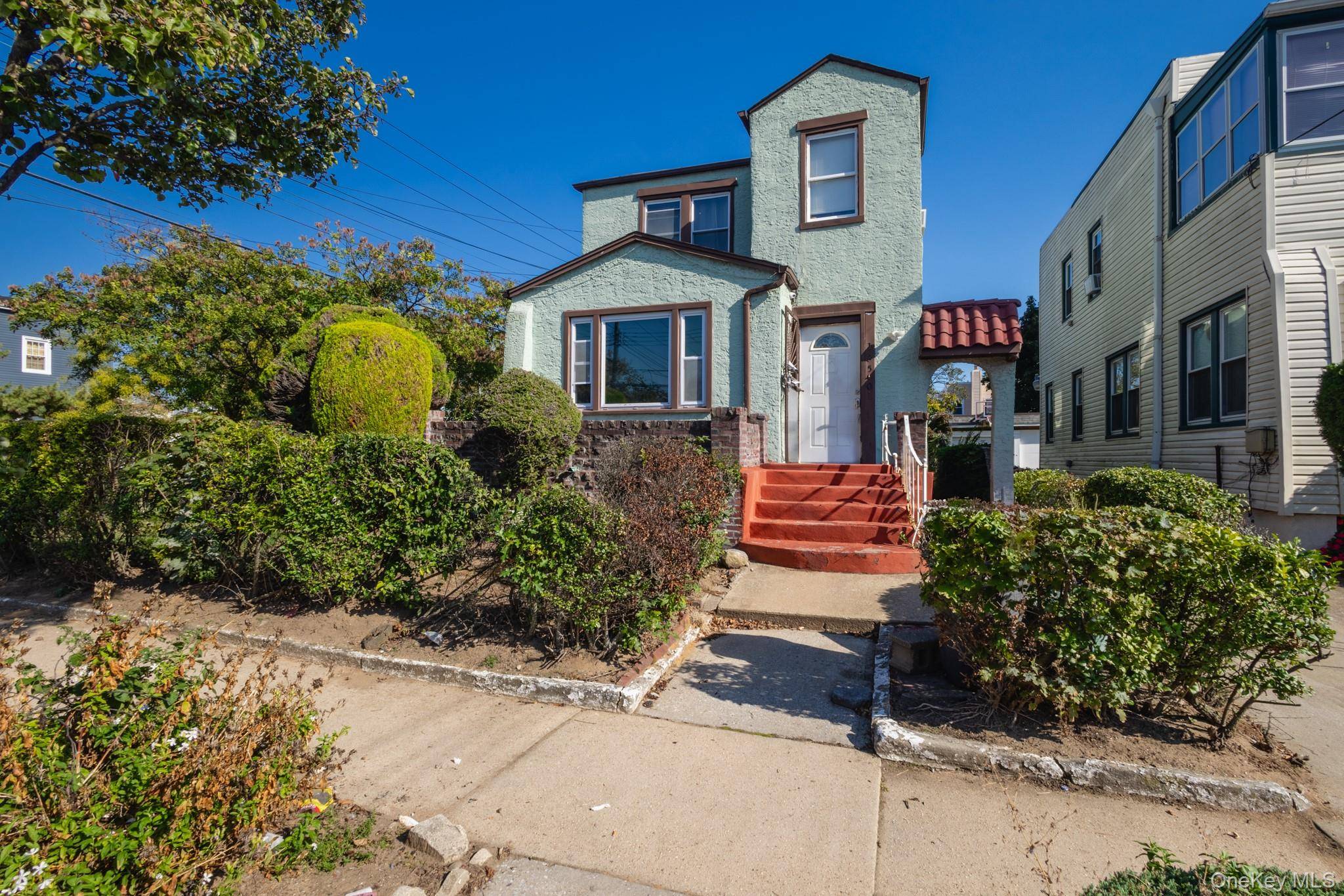 Laurelton, NY 11413,135-01 232 ST