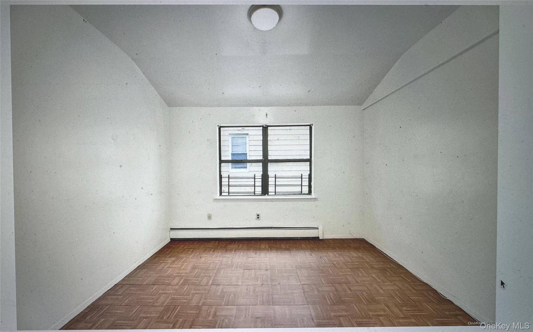 Saint Albans, NY 11412,187-15 Tioga DR