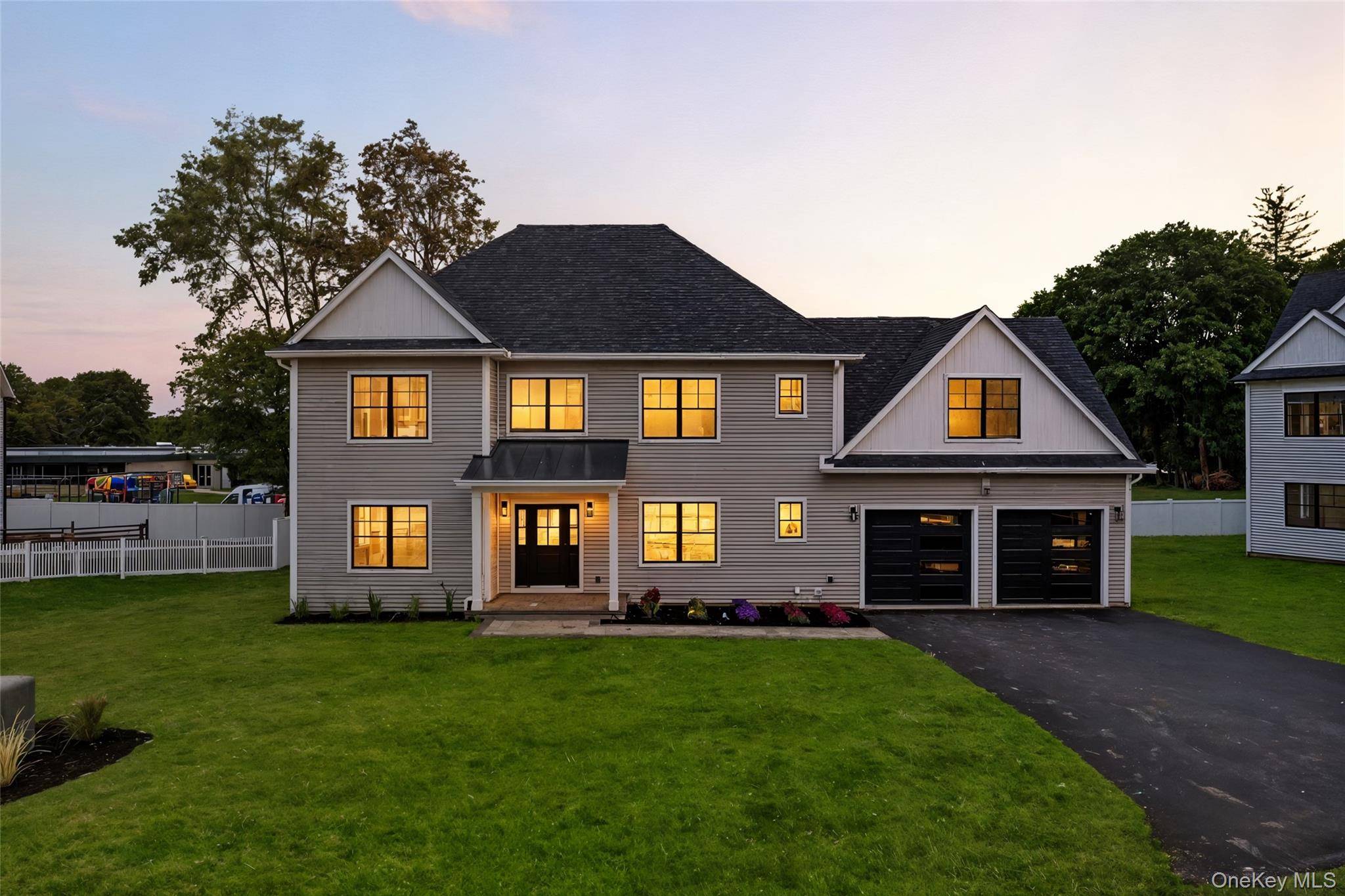 Mohegan Lake, NY 10547,1726 Tower CT