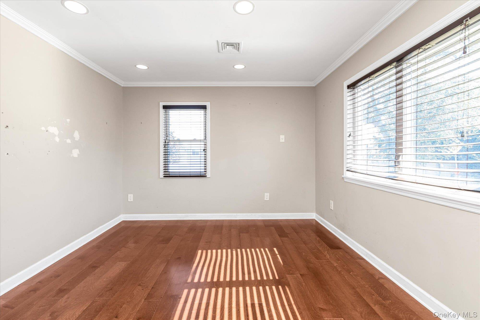 Bellmore, NY 11710,2469 Joseph CT