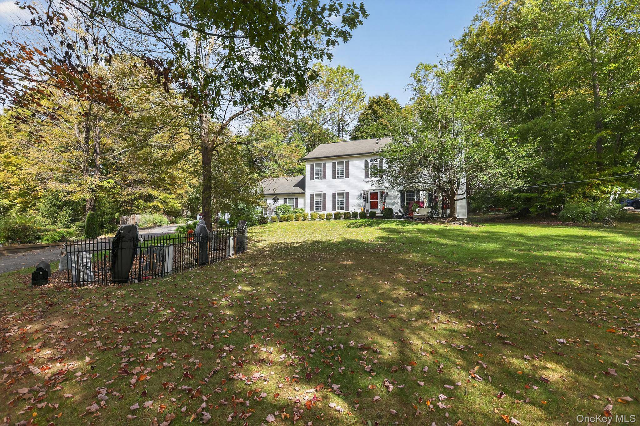 Holmes, NY 12531,39 W Forest Trail