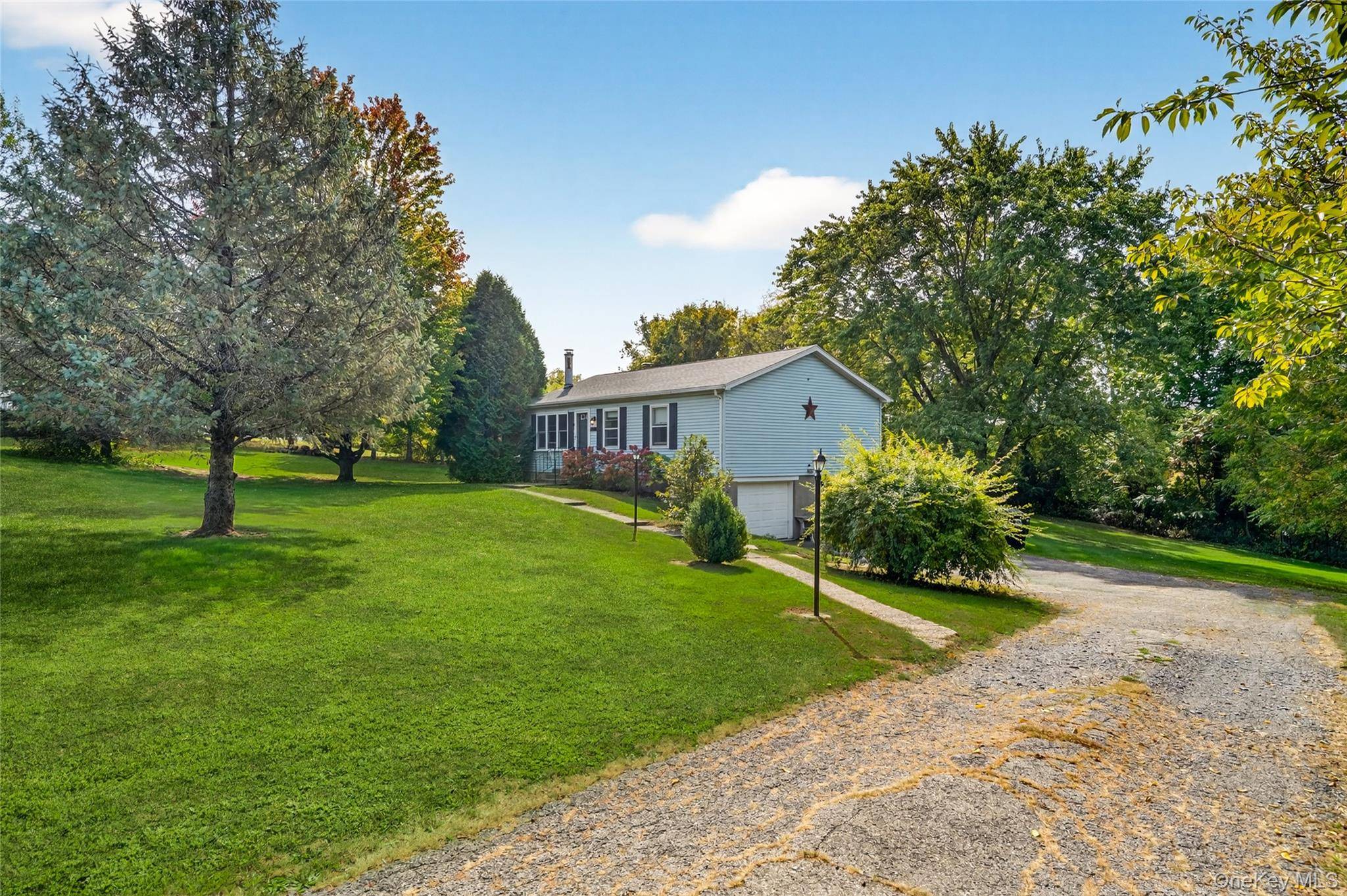 Amenia, NY 12501,10 Flood DR