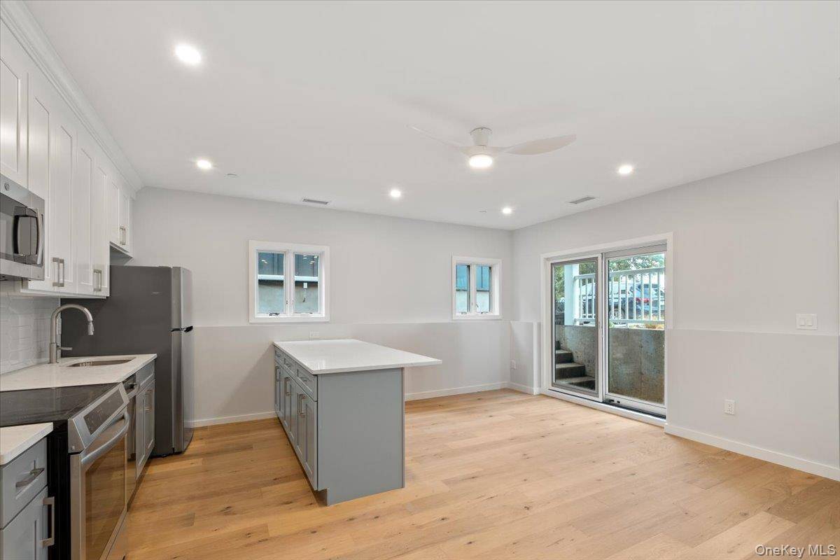 Sleepy Hollow, NY 10591,46 Hudson ST #1