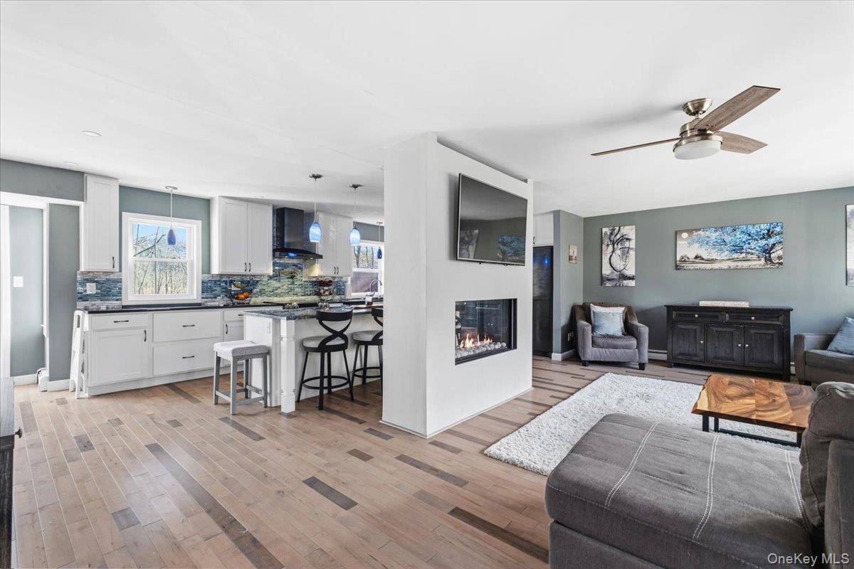 Yorktown Heights, NY 10598,67 Thoreau CT