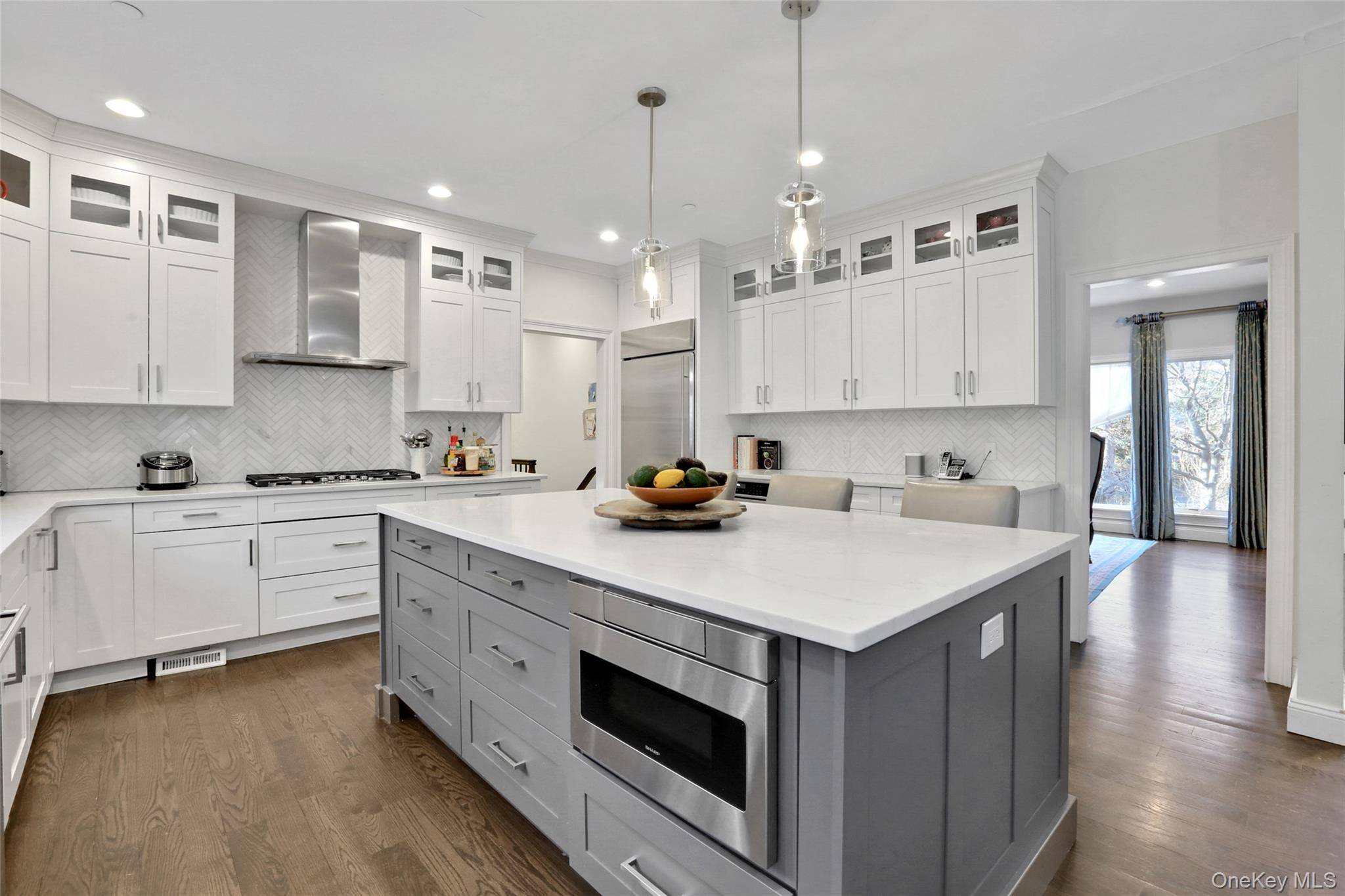 Irvington, NY 10533,180 Taxter RD