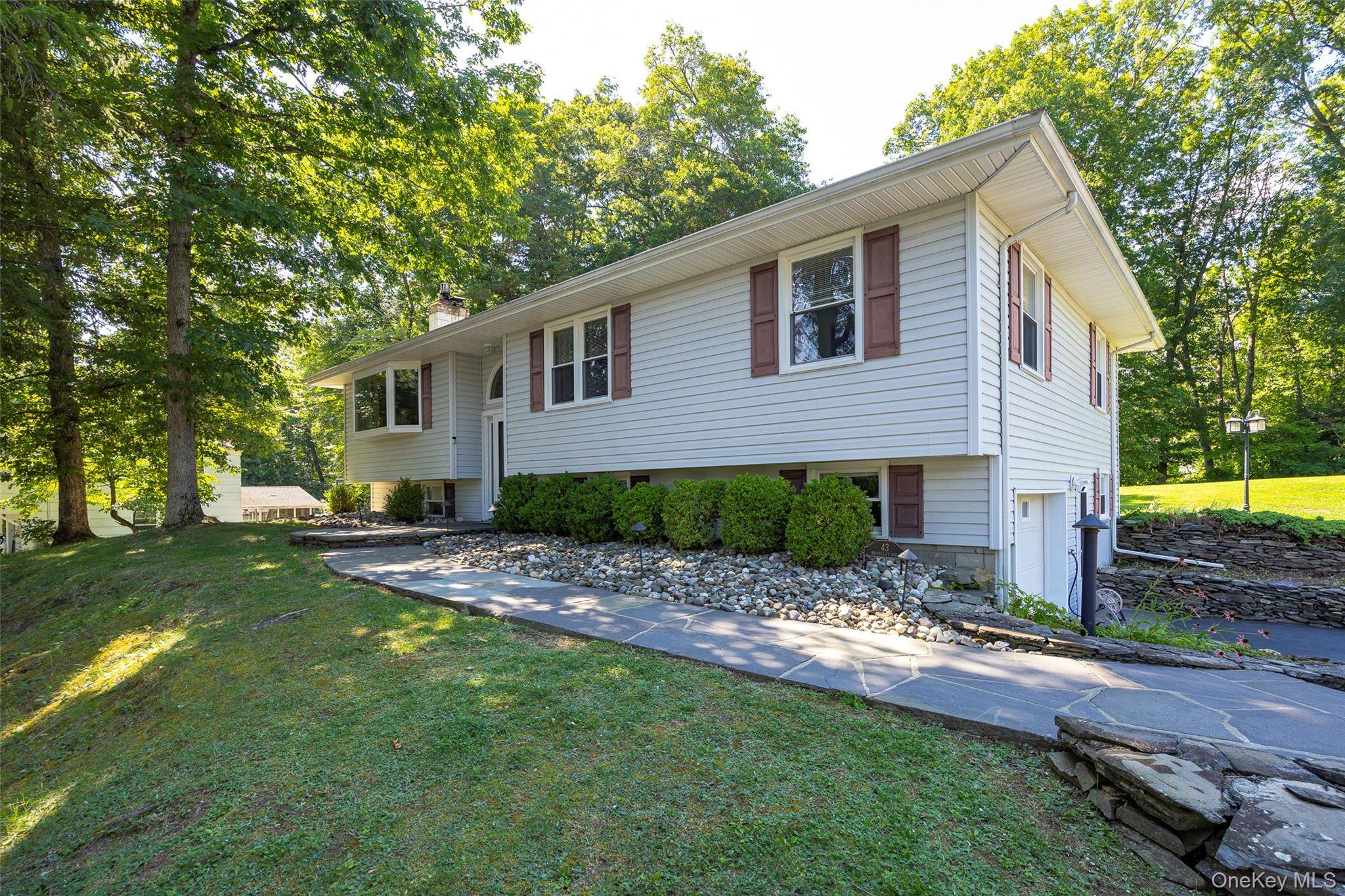 Poughkeepsie, NY 12603,43 Briarcliff AVE