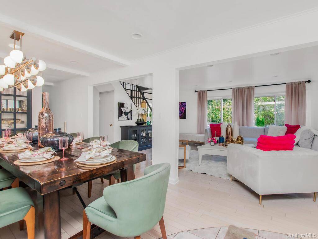 Yonkers, NY 10710,129 Gailmore DR