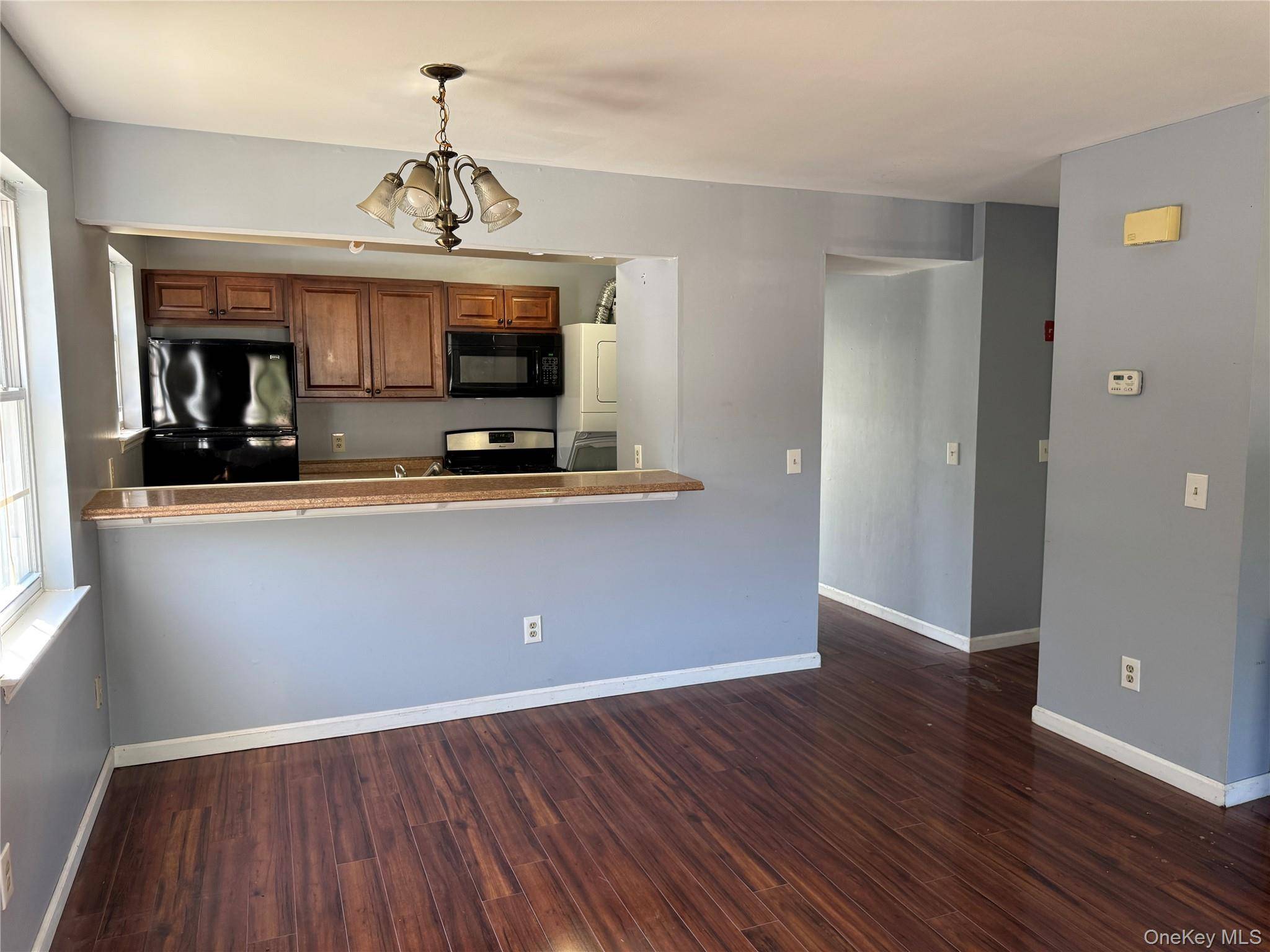 New Windsor, NY 12553,276 Temple Hill RD #2201