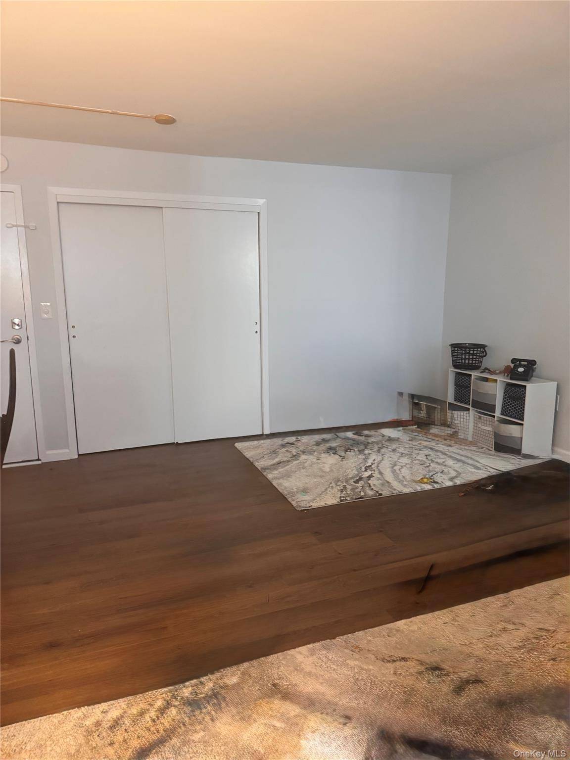 Valley Cottage, NY 10989,660 Sierra Vista LN