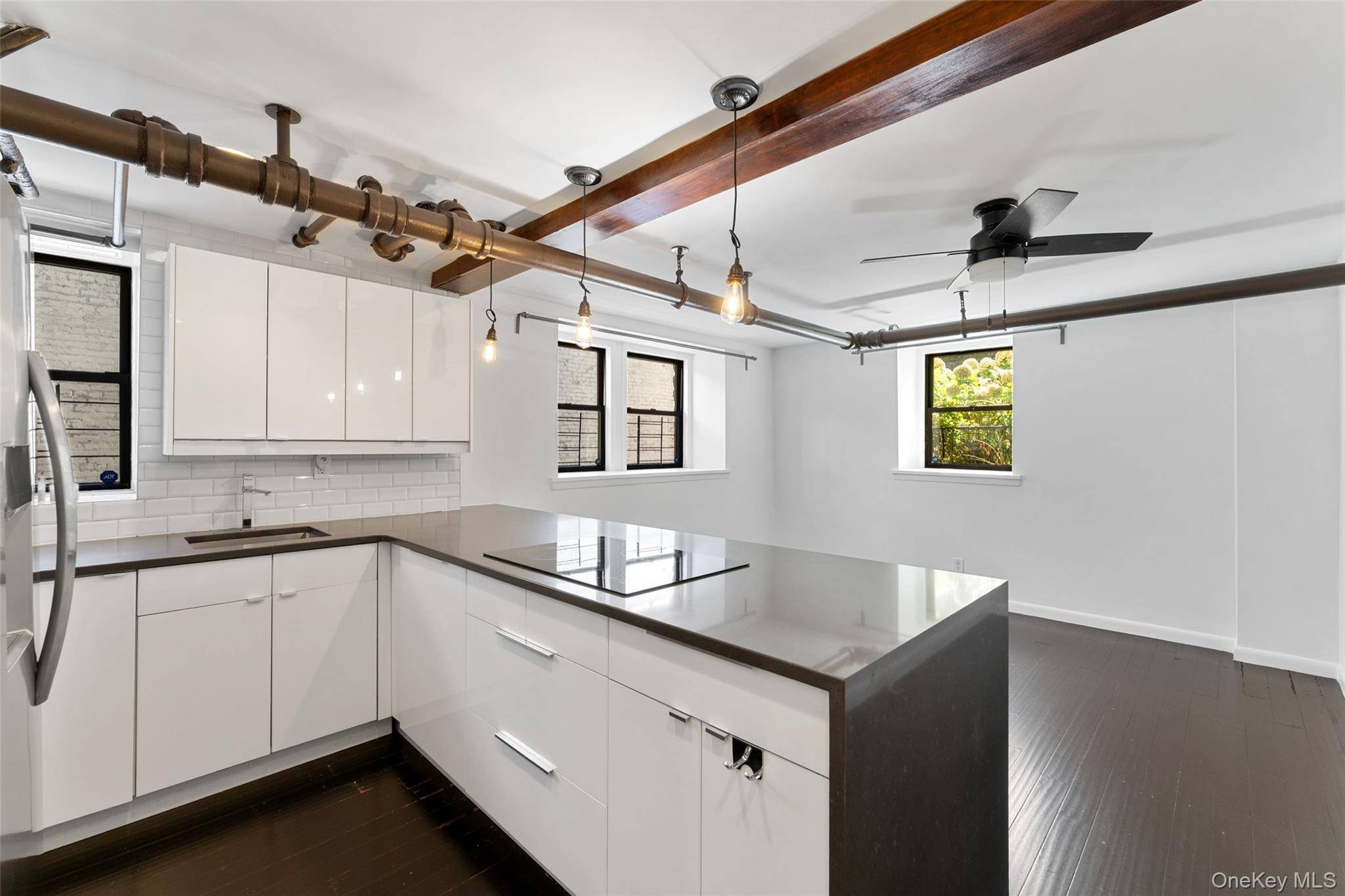 Bronxville, NY 10708,56 Pondfield RD #A