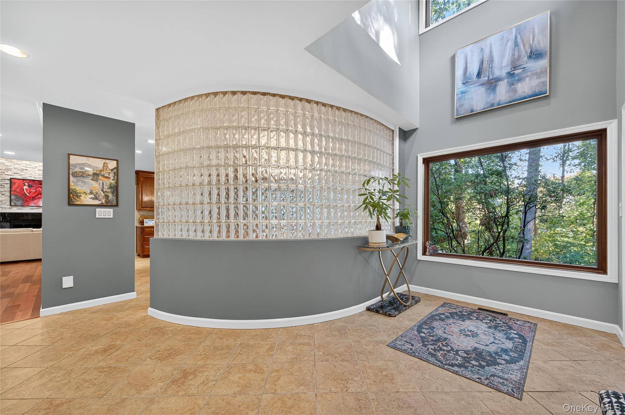Glen Cove, NY 11542,11 Willada LN