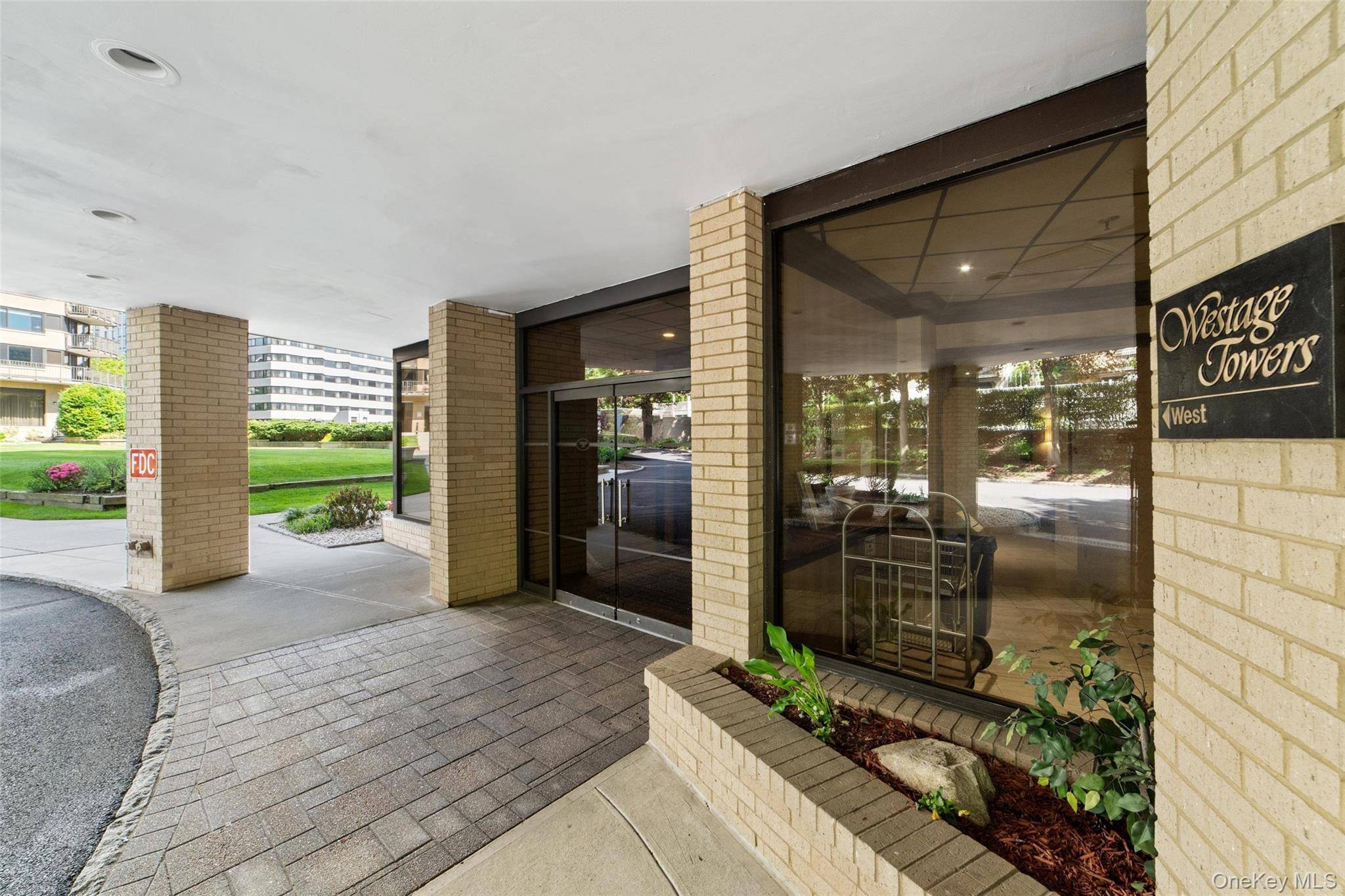 White Plains, NY 10601,25 Rockledge AVE #410W