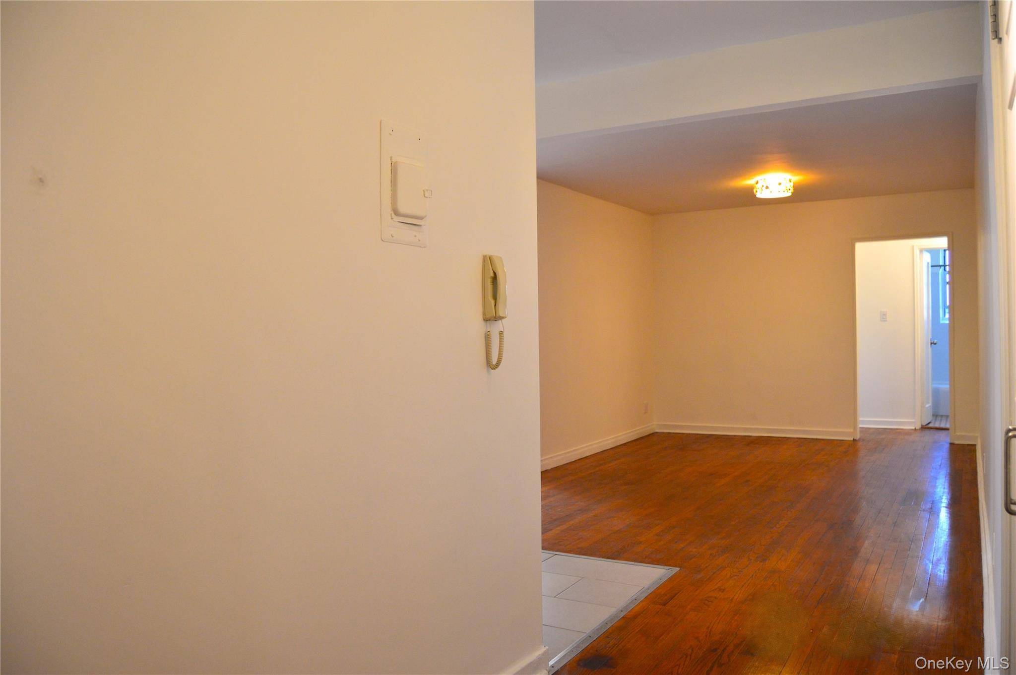 Forest Hills, NY 11375,65-45 Yellowstone BLVD #2B