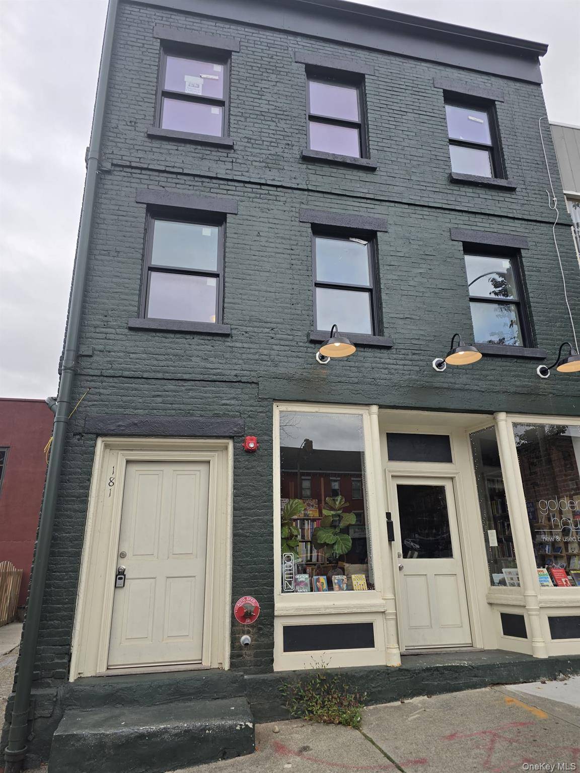 Newburgh, NY 12550,181 Broadway