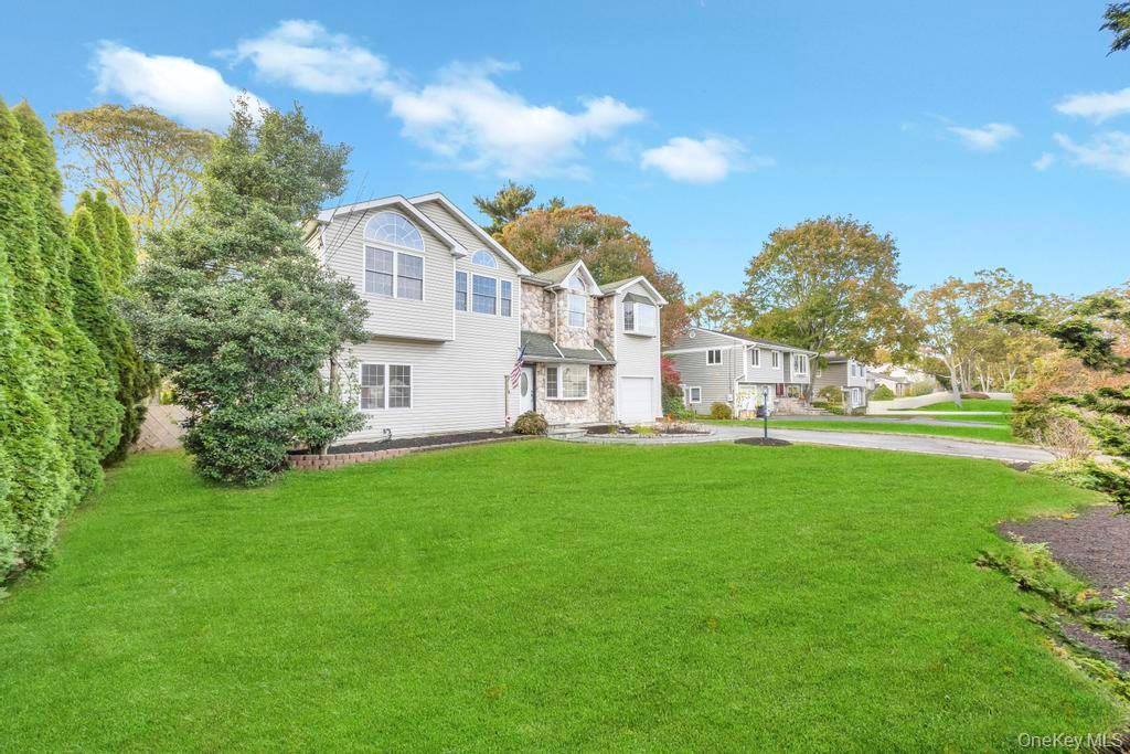 Hauppauge, NY 11788,106 Southern BLVD