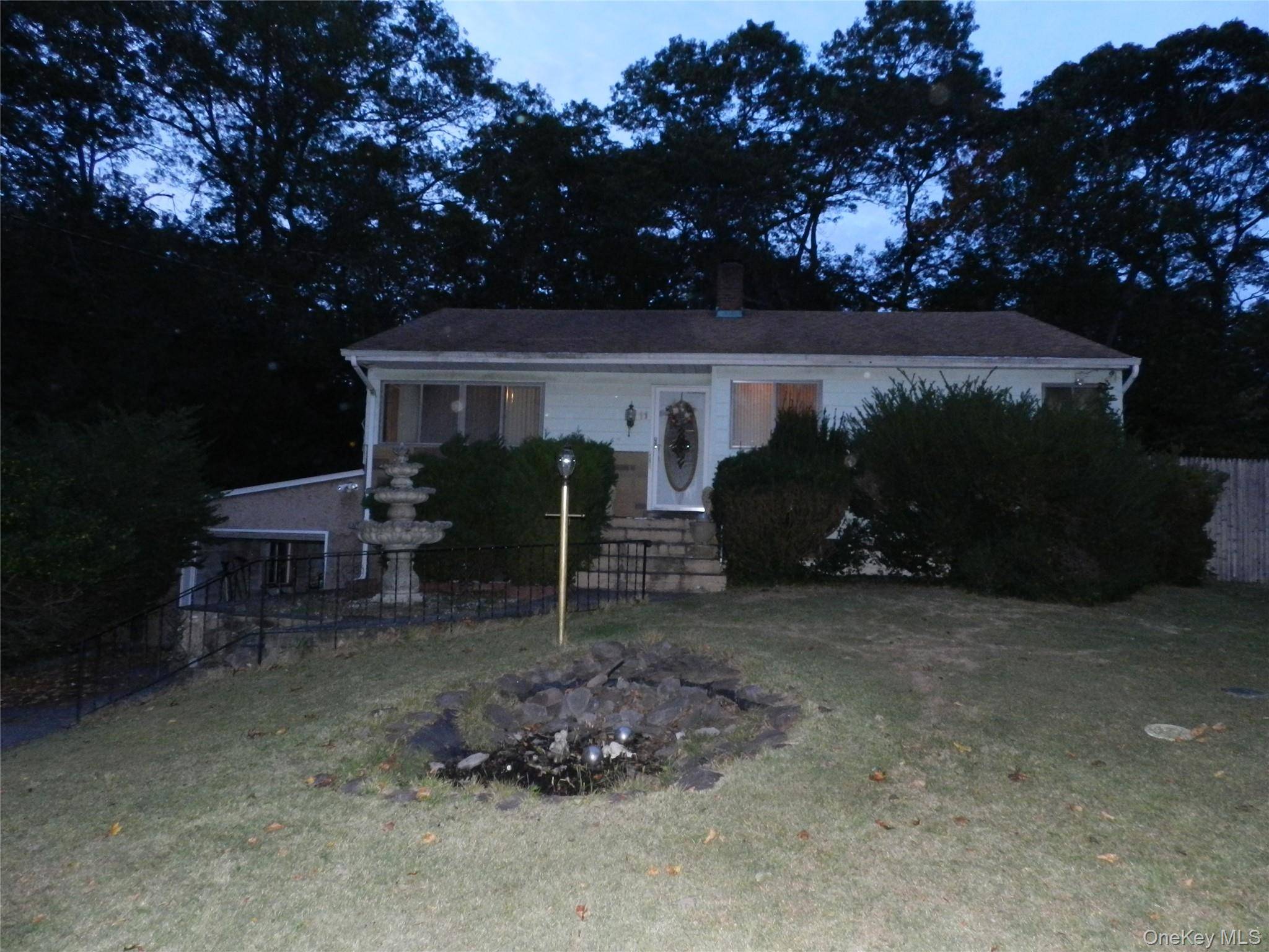 Middle Island, NY 11953,11 Mauritz BLVD