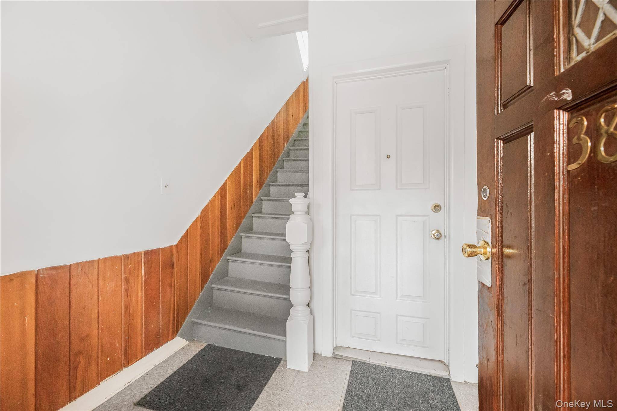 Yonkers, NY 10705,38 Carroll ST