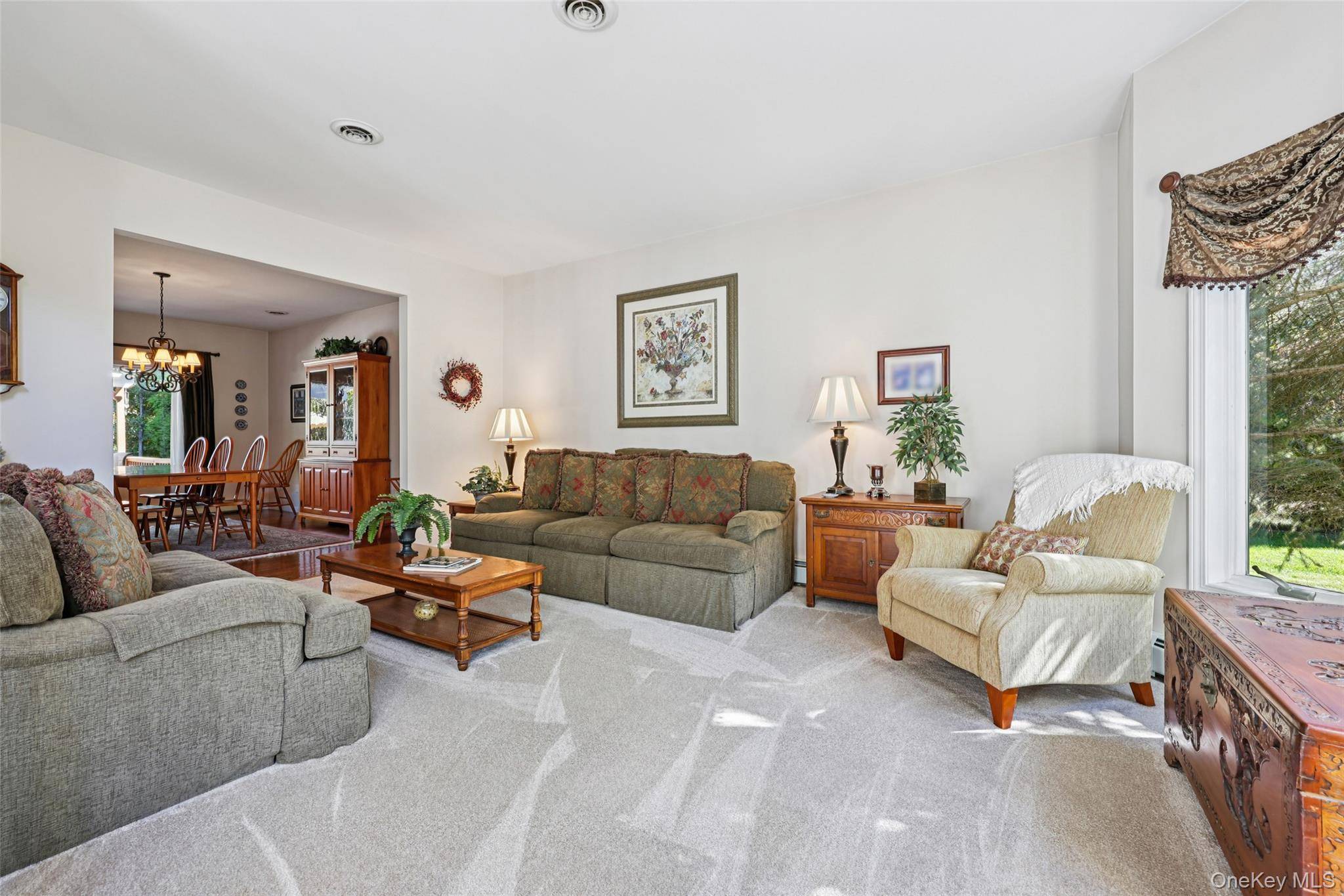 Central Valley, NY 10917,56 Greenwich AVE